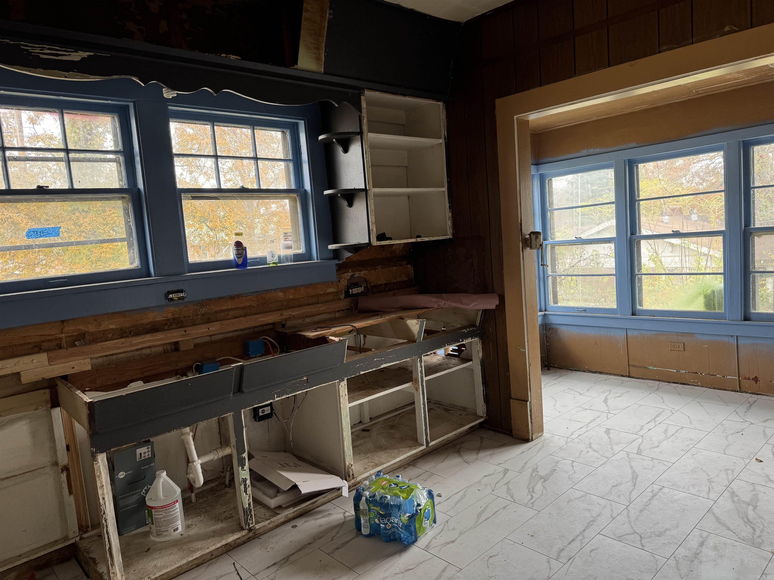 2405 Wolfe  Little Rock, AR