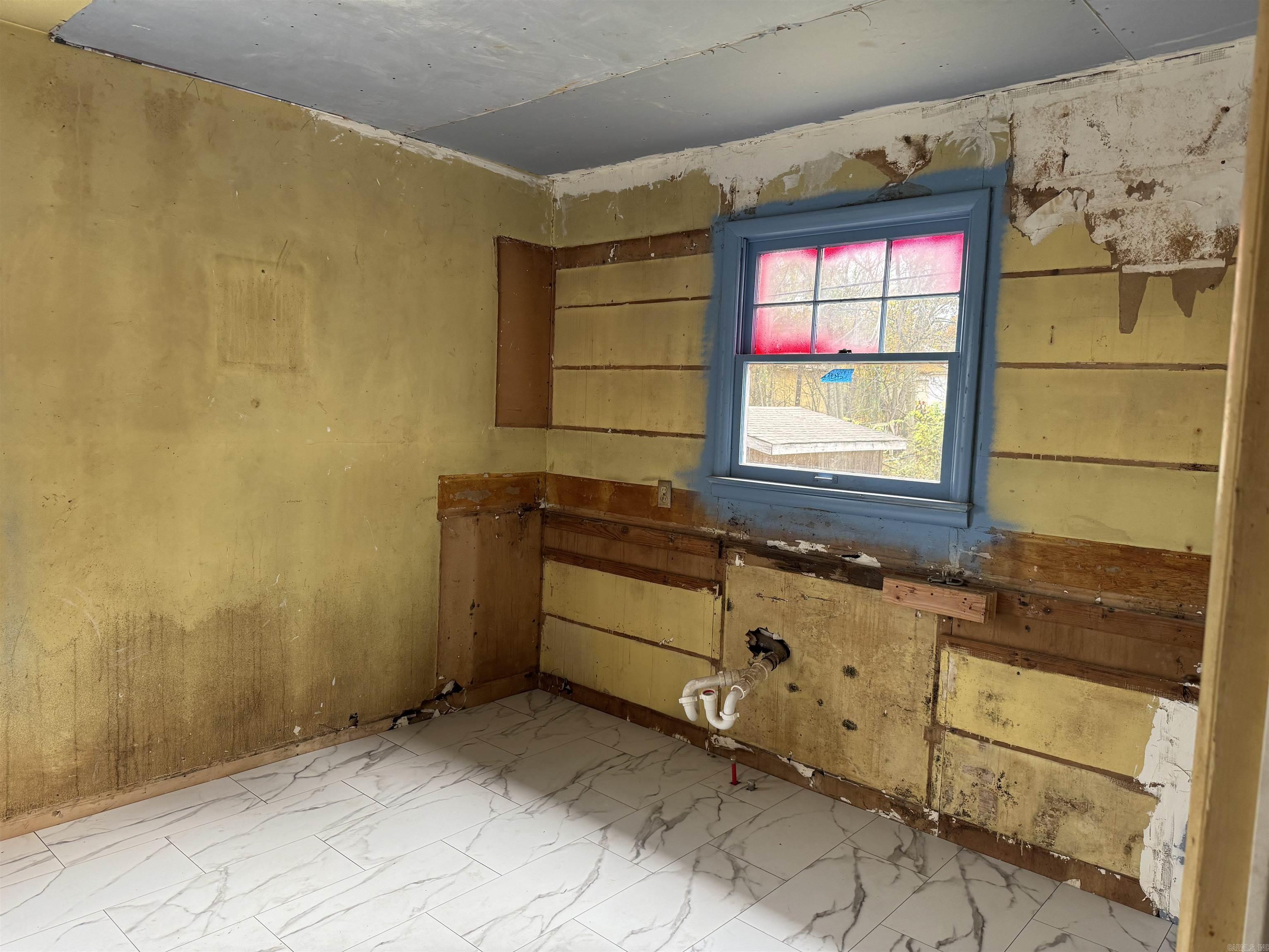 2405 Wolfe  Little Rock, AR