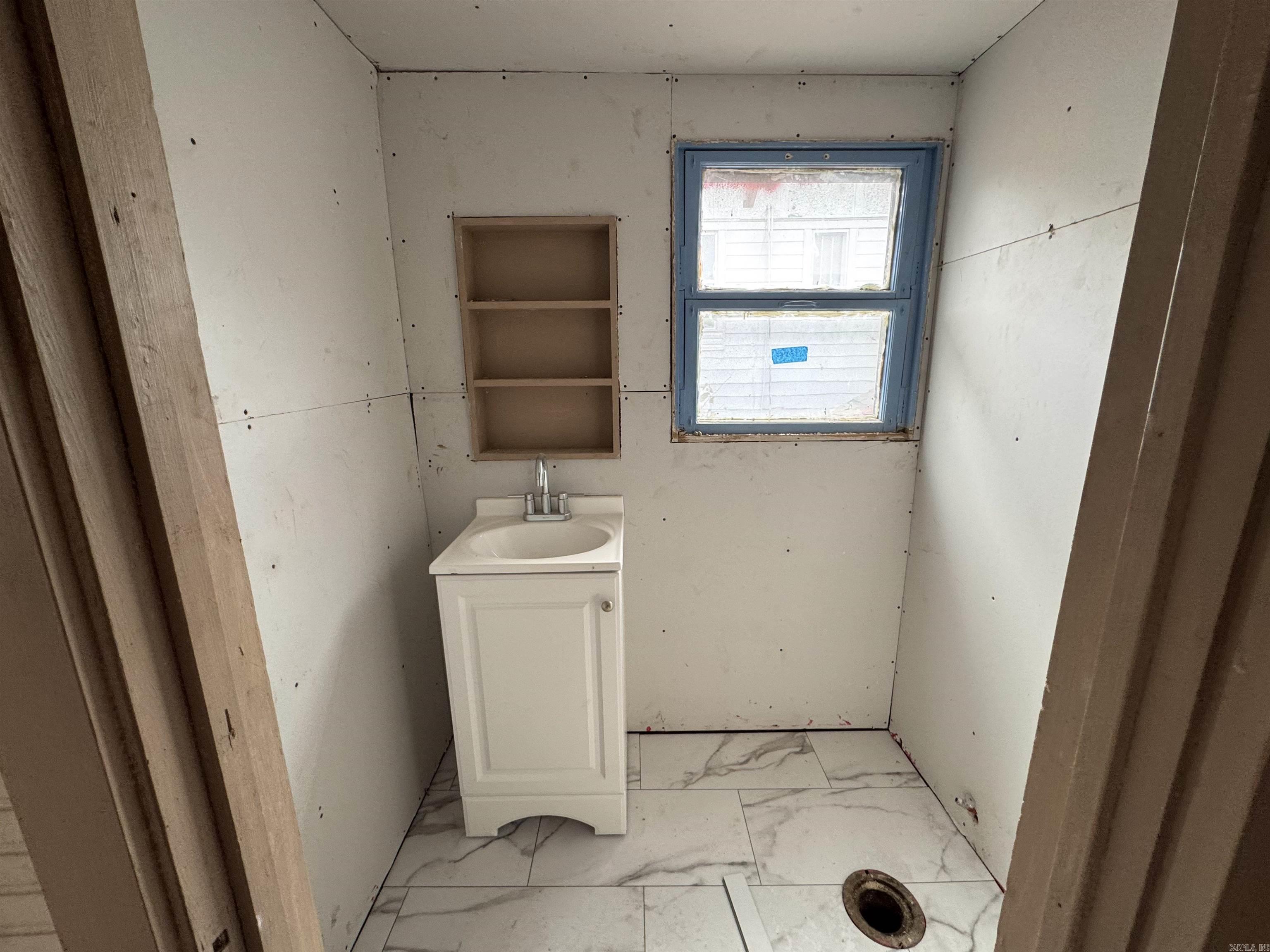 2405 Wolfe  Little Rock, AR