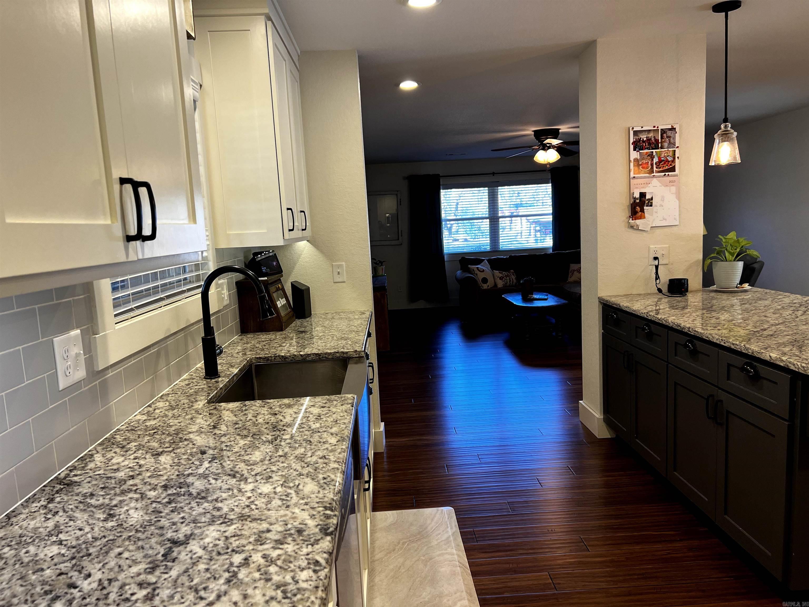 1809 Mayflower  Bentonville, AR