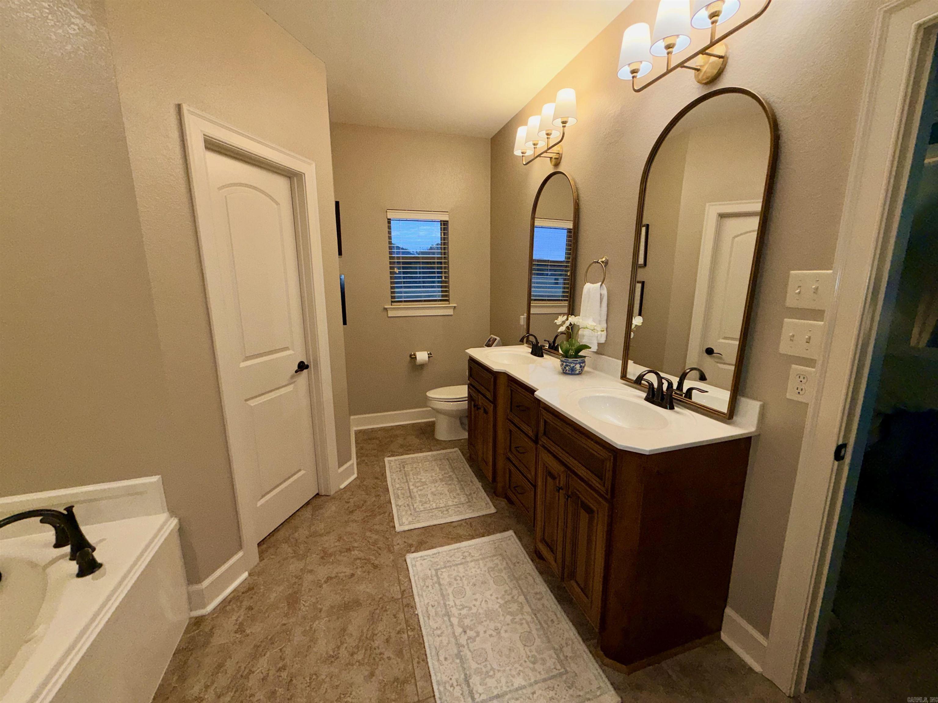 25 Colt  Greenbrier, AR