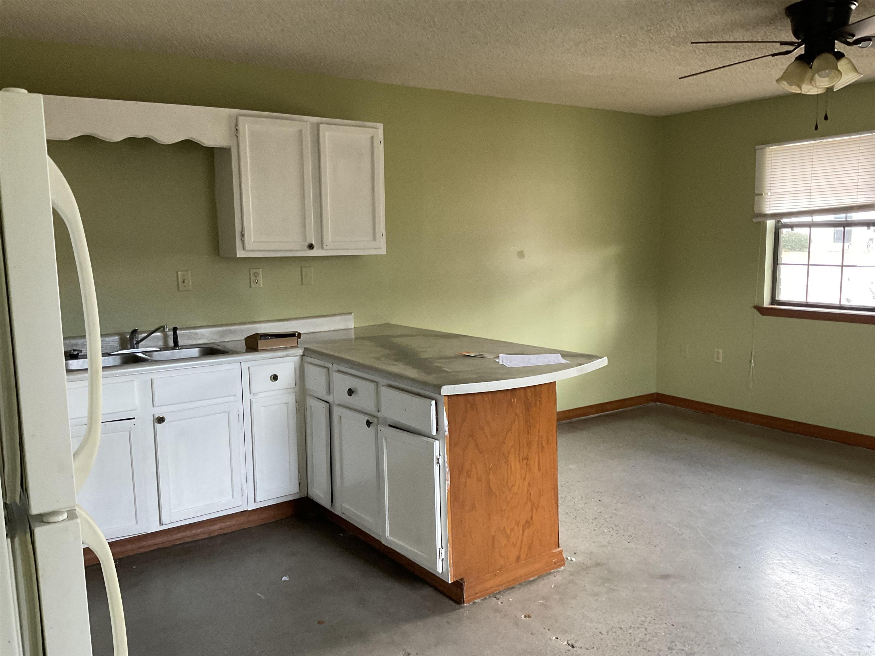 11 Sharon Circle  Greenbrier, AR