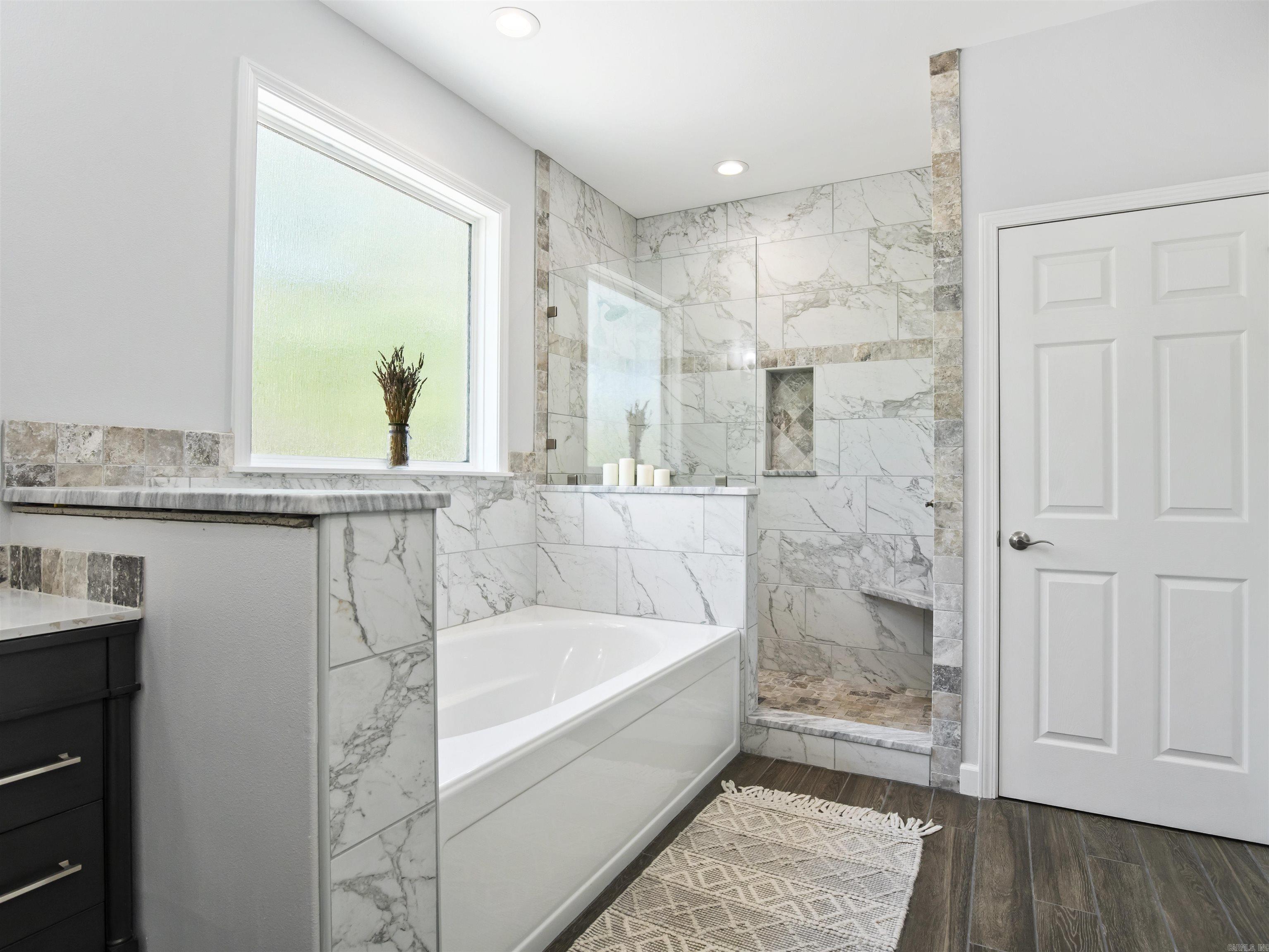 29 Gandesa  Hot Springs Village, AR