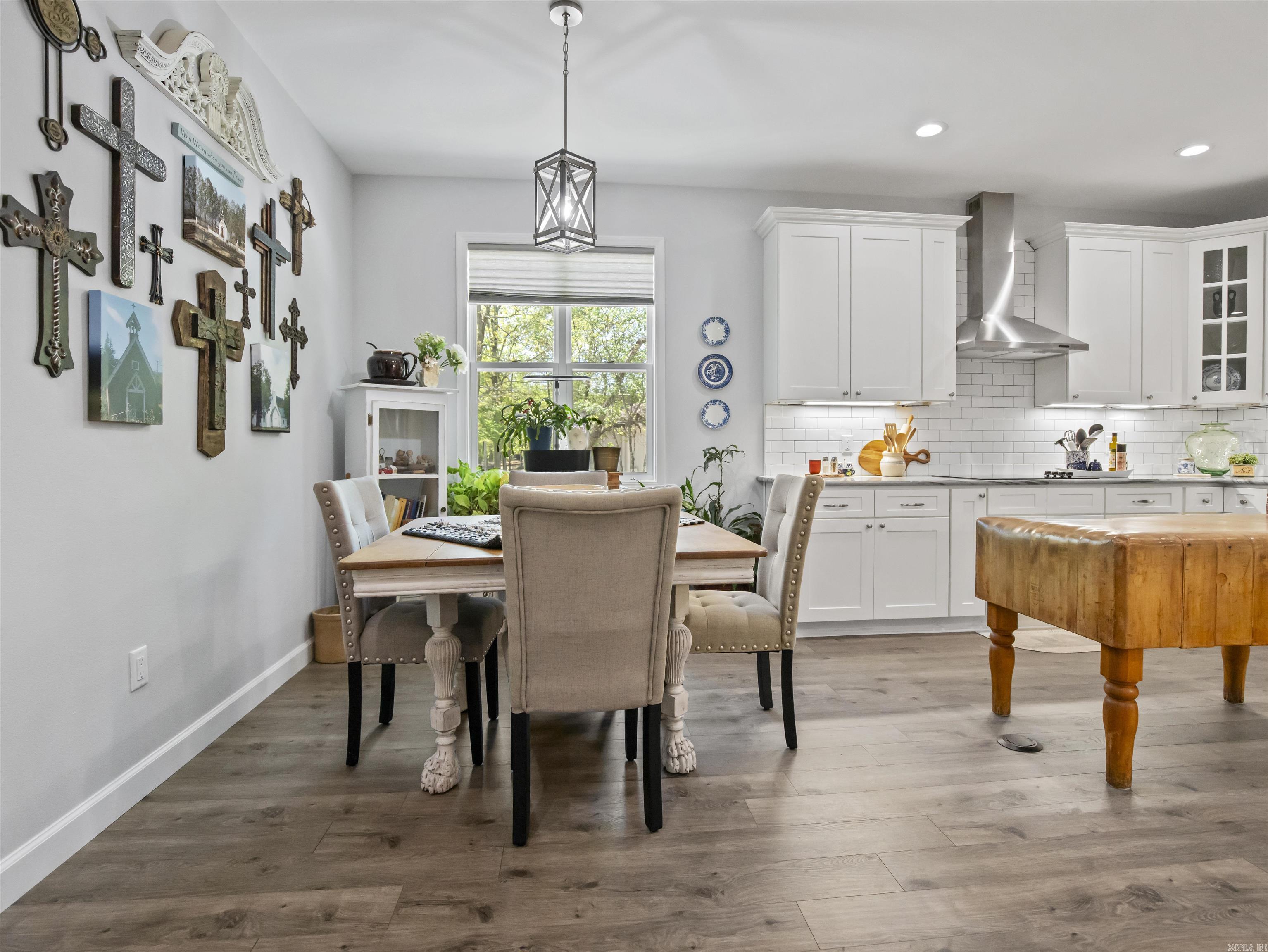 29 Gandesa  Hot Springs Village, AR