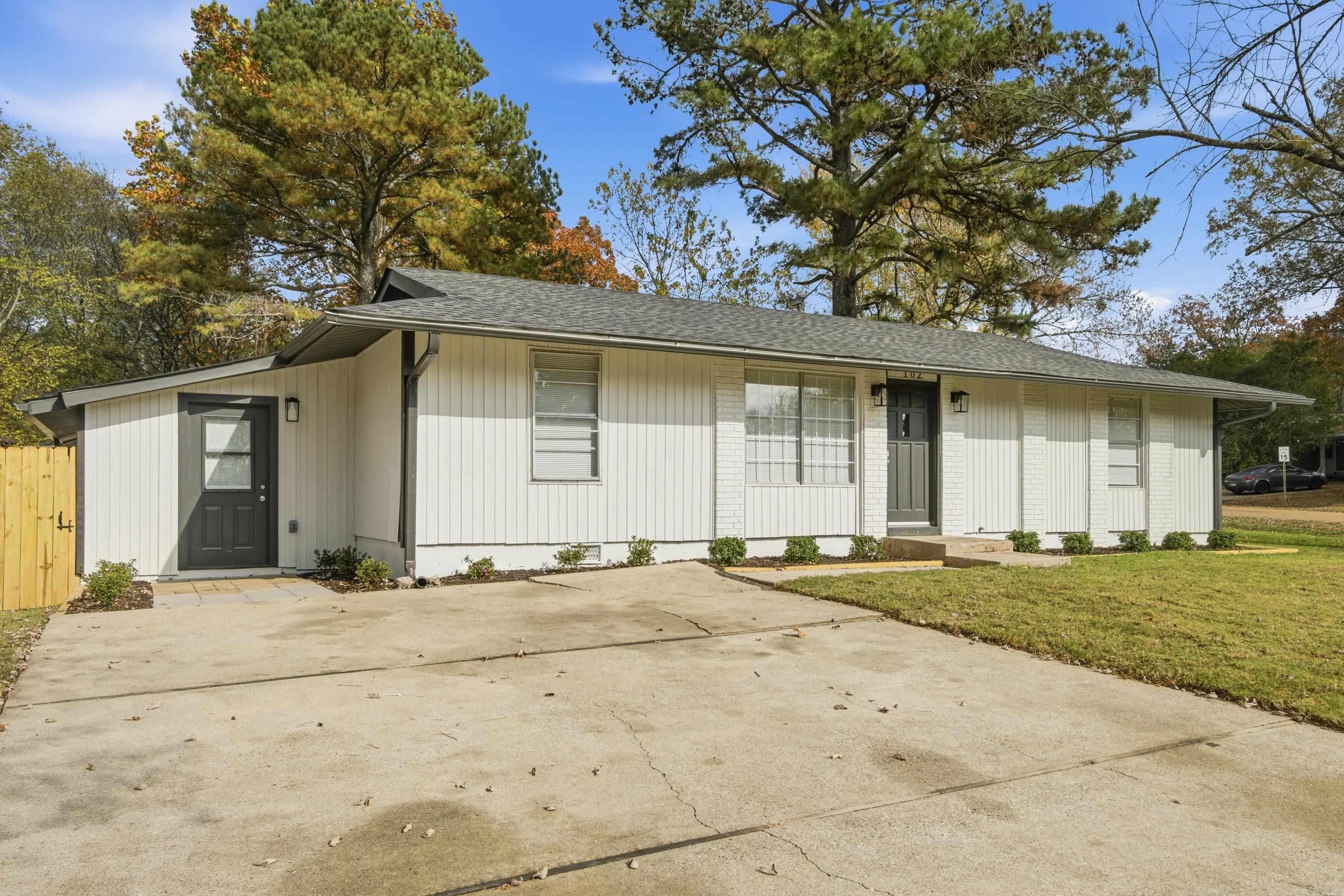 102 Squire  Hot Springs National Park, AR