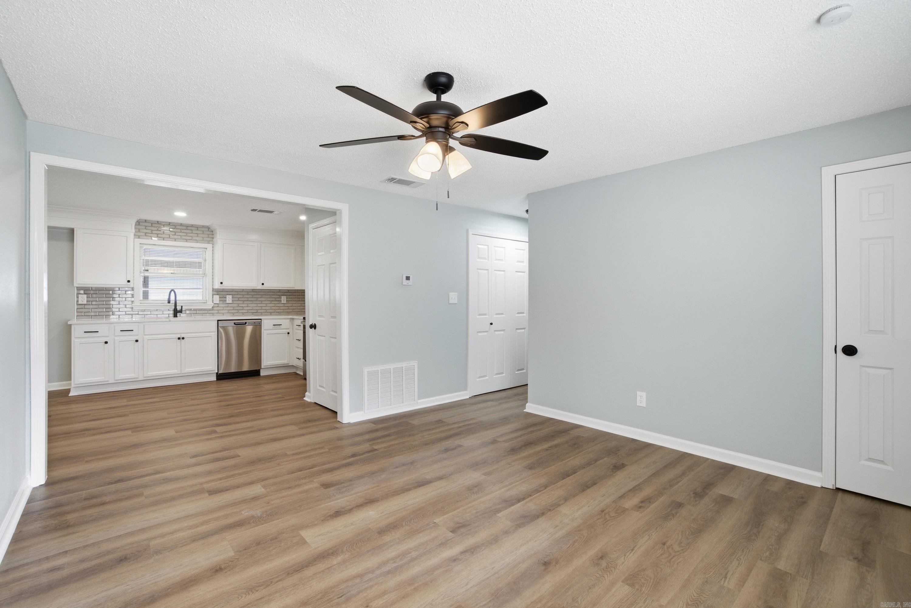 102 Squire  Hot Springs National Park, AR