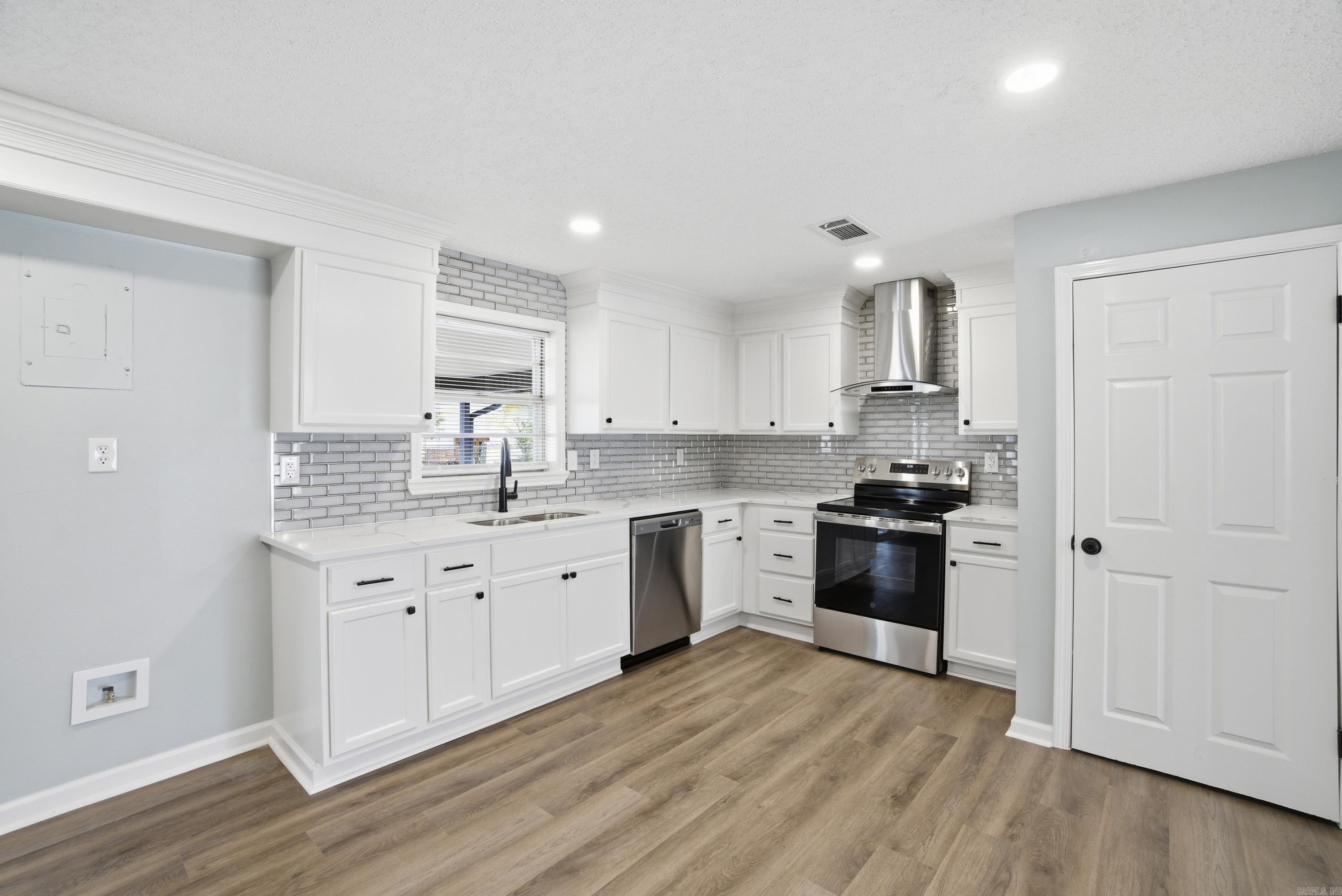 102 Squire  Hot Springs National Park, AR