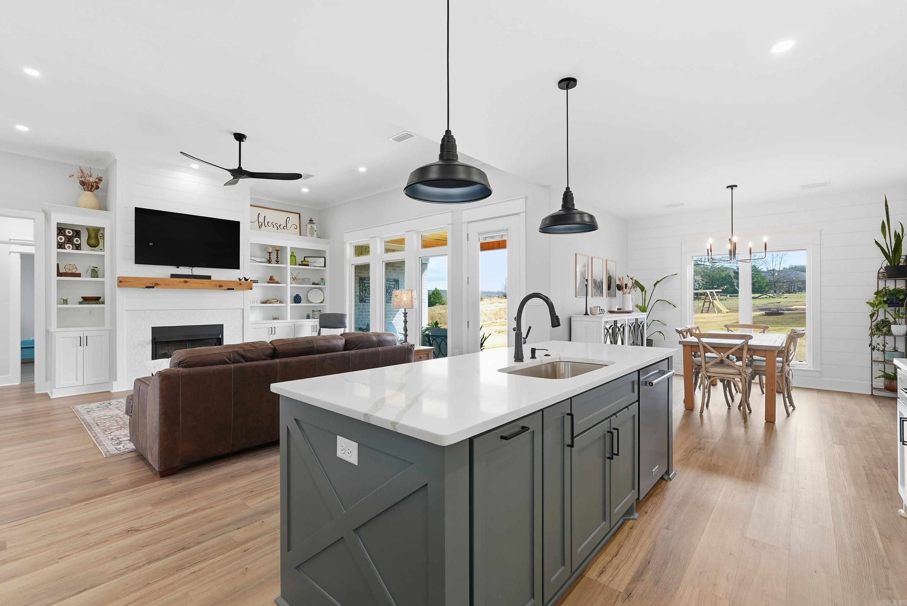 181 Irene  Greenbrier, AR