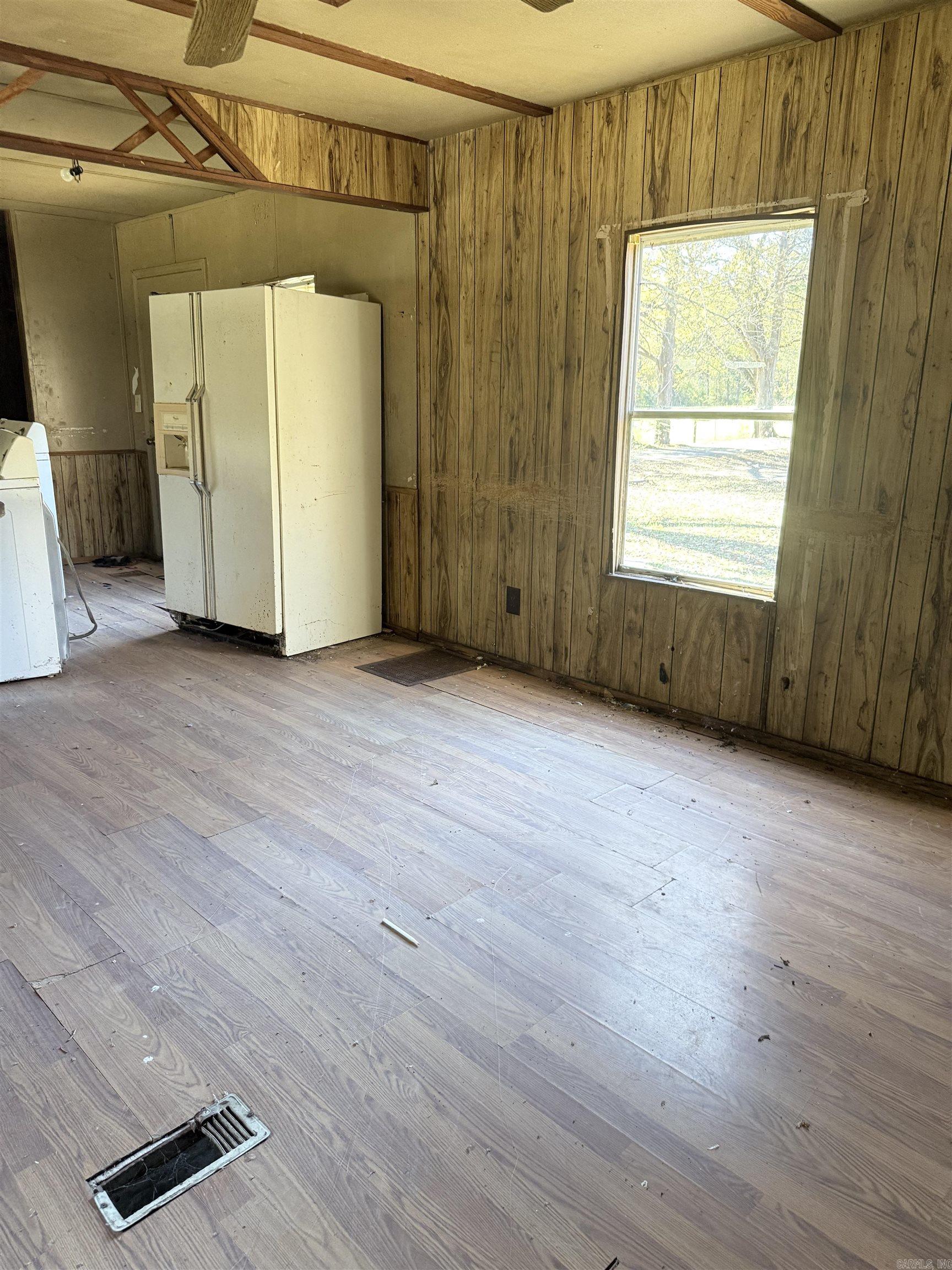 429 River  Perryville, AR