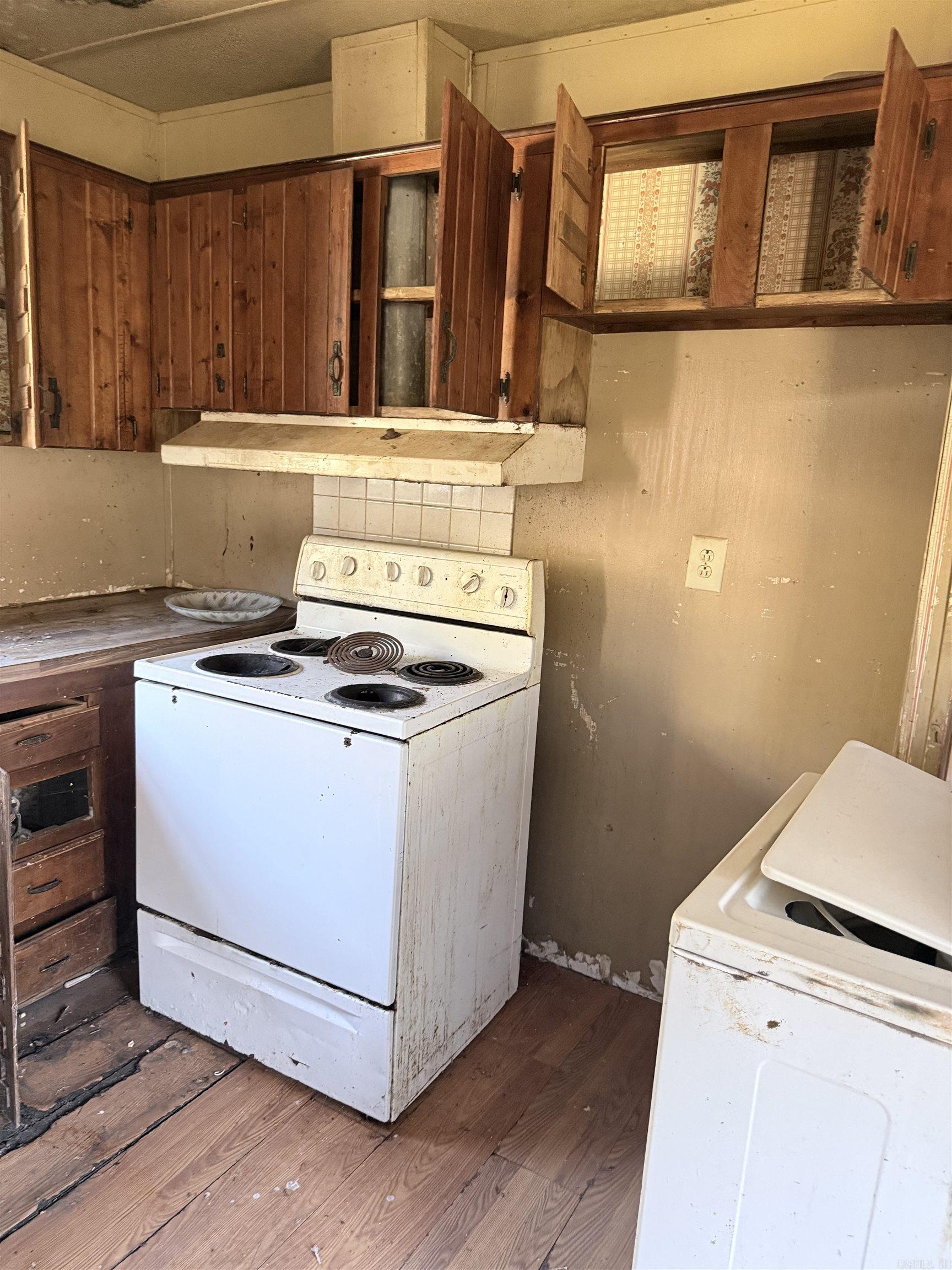 429 River  Perryville, AR