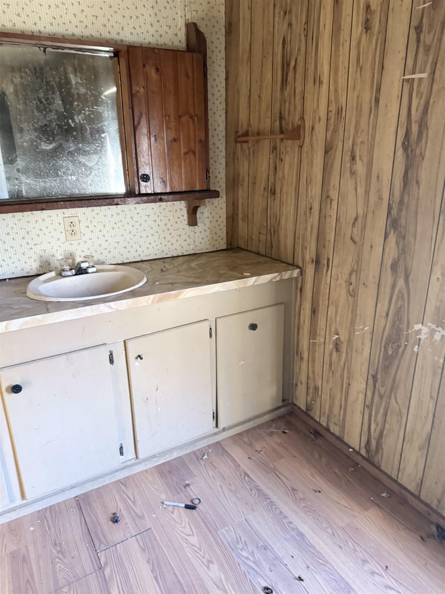 429 River  Perryville, AR