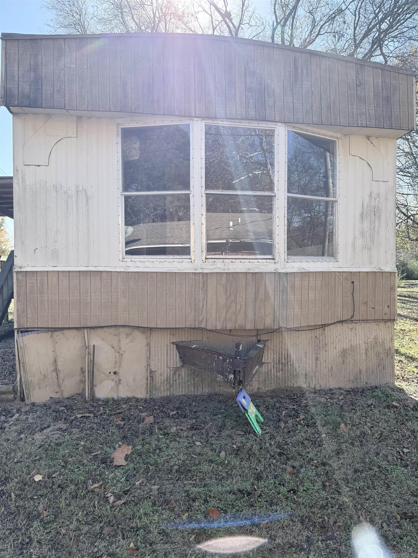 429 River  Perryville, AR