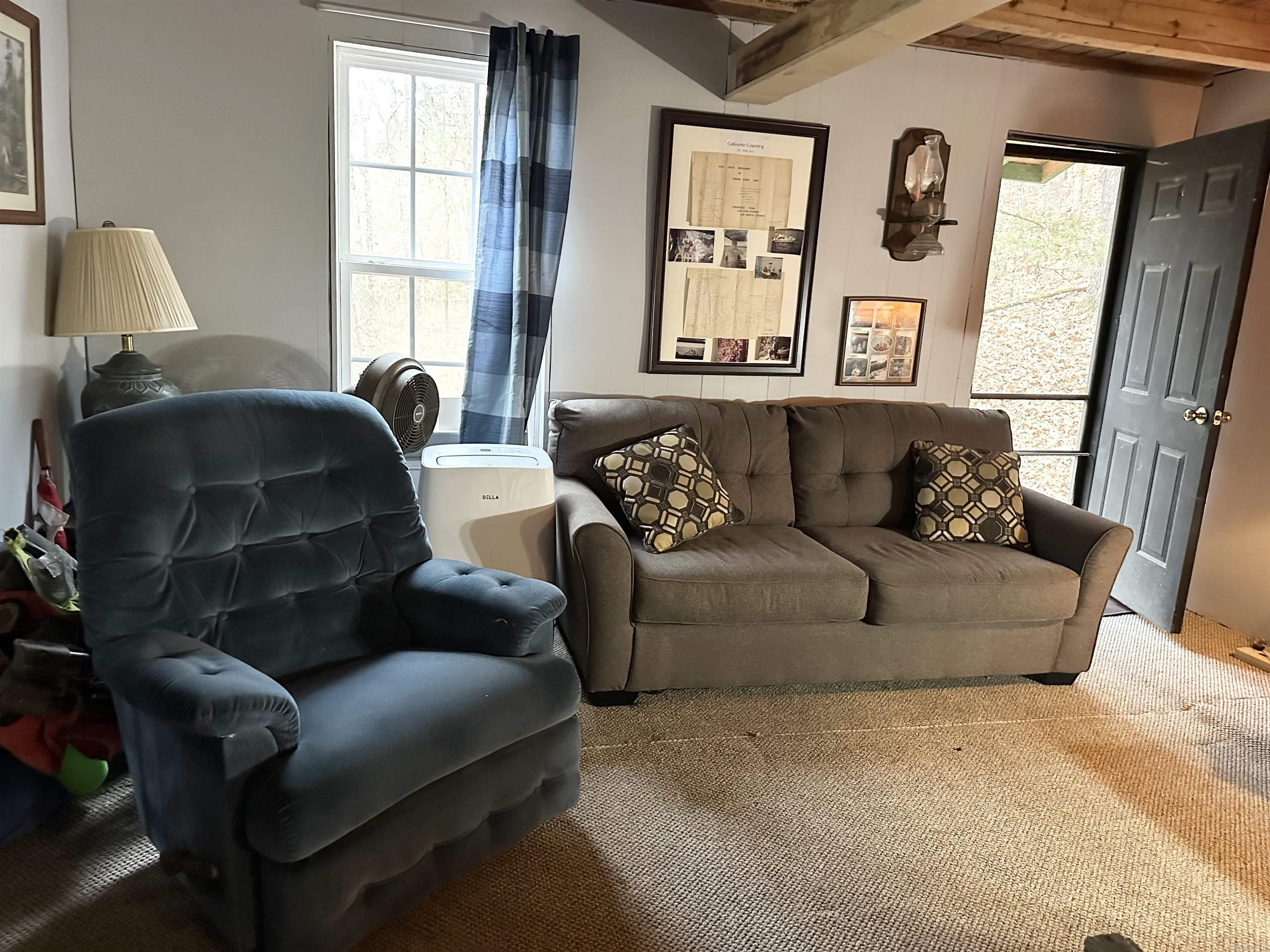 1175 Cove Creek  Quitman, AR