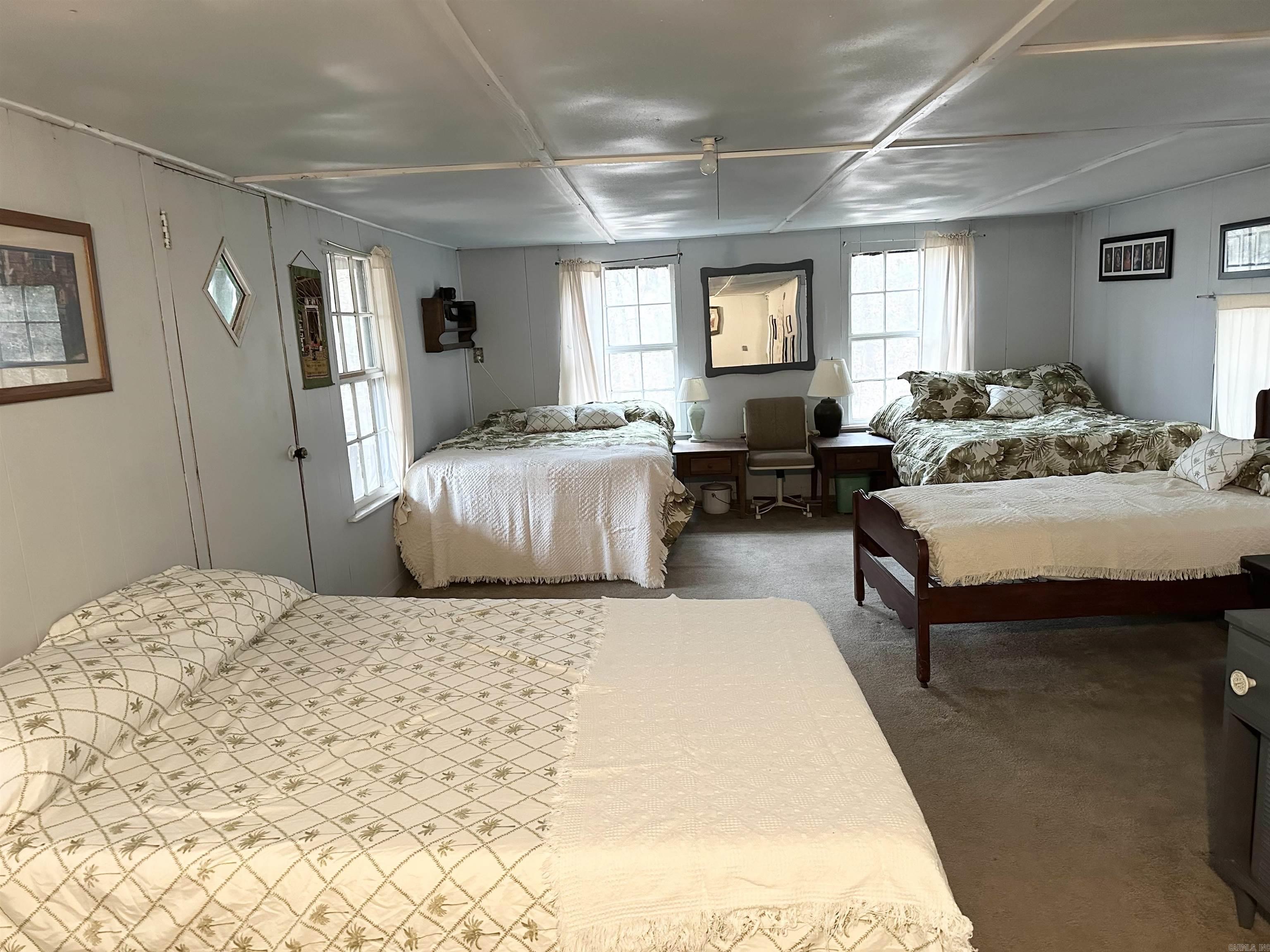 1175 Cove Creek  Quitman, AR