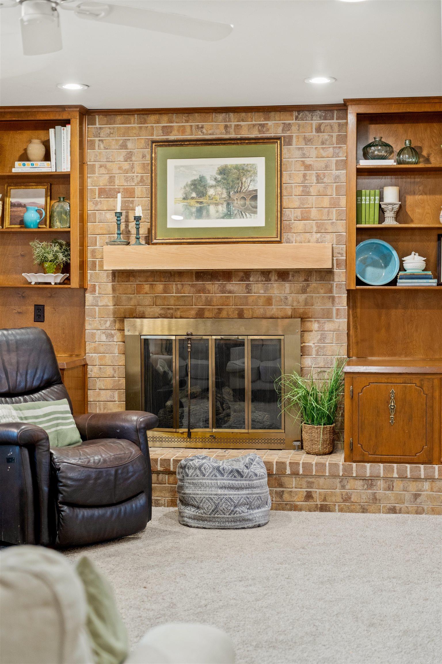 901 E 53rd  North Little Rock, AR