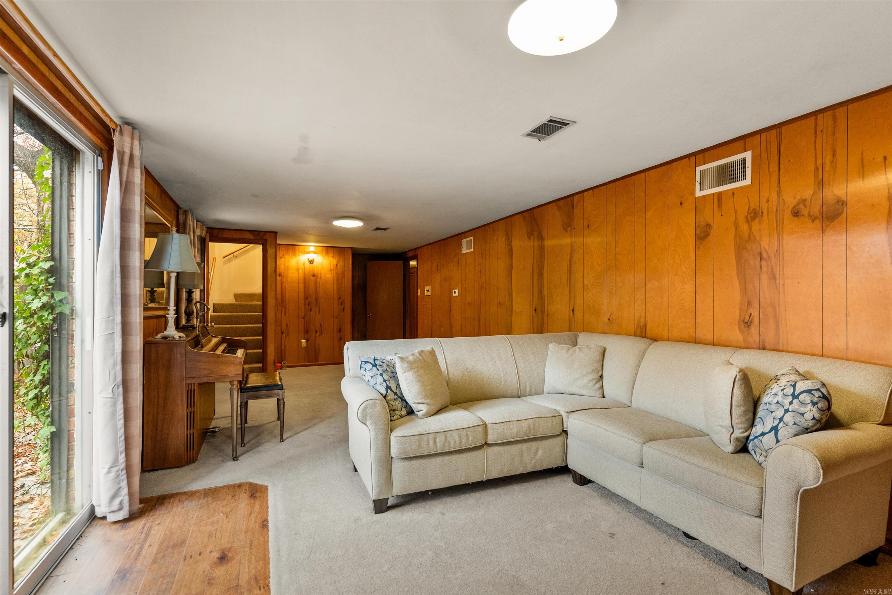 901 E 53rd  North Little Rock, AR