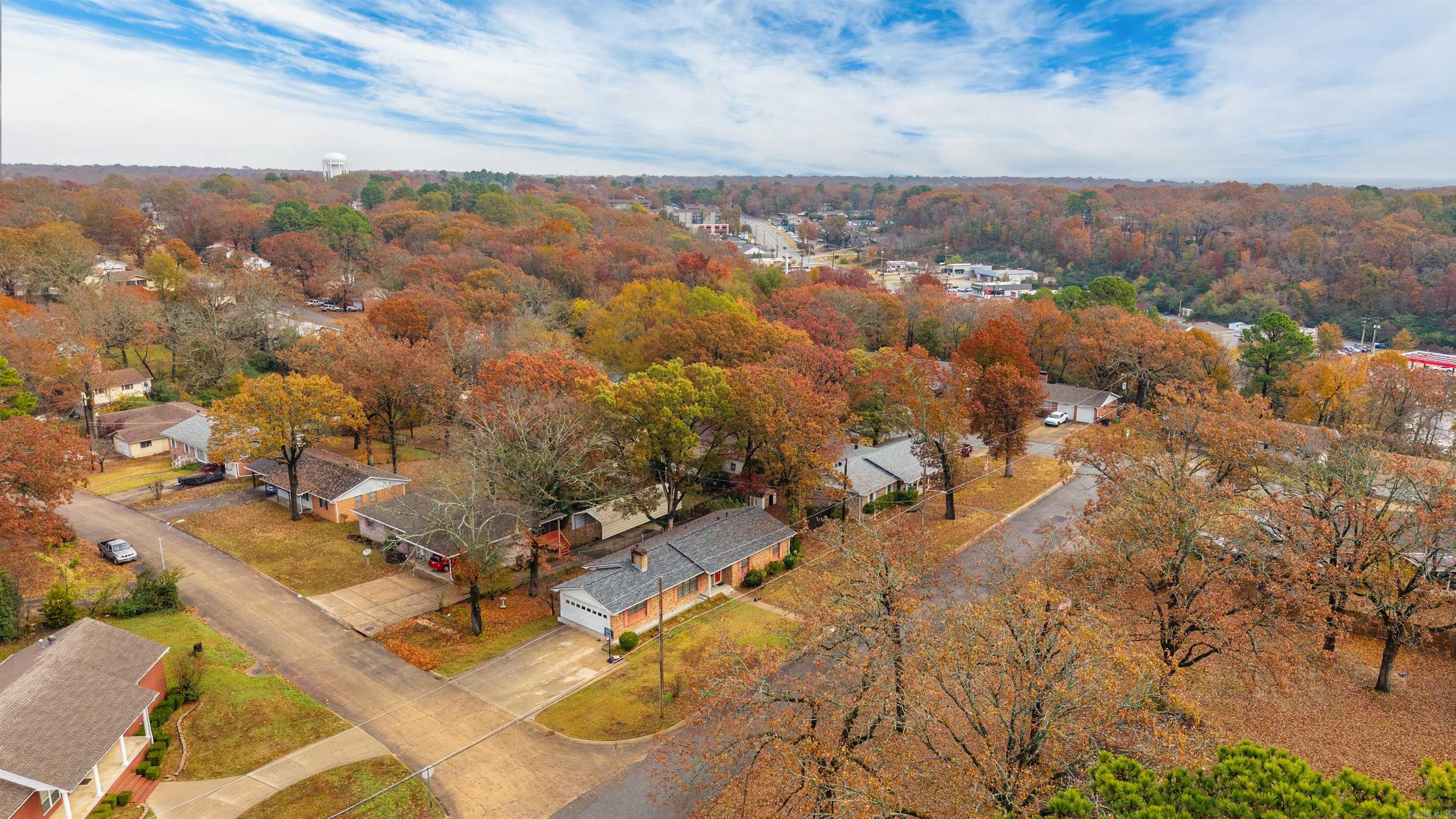 901 E 53rd  North Little Rock, AR