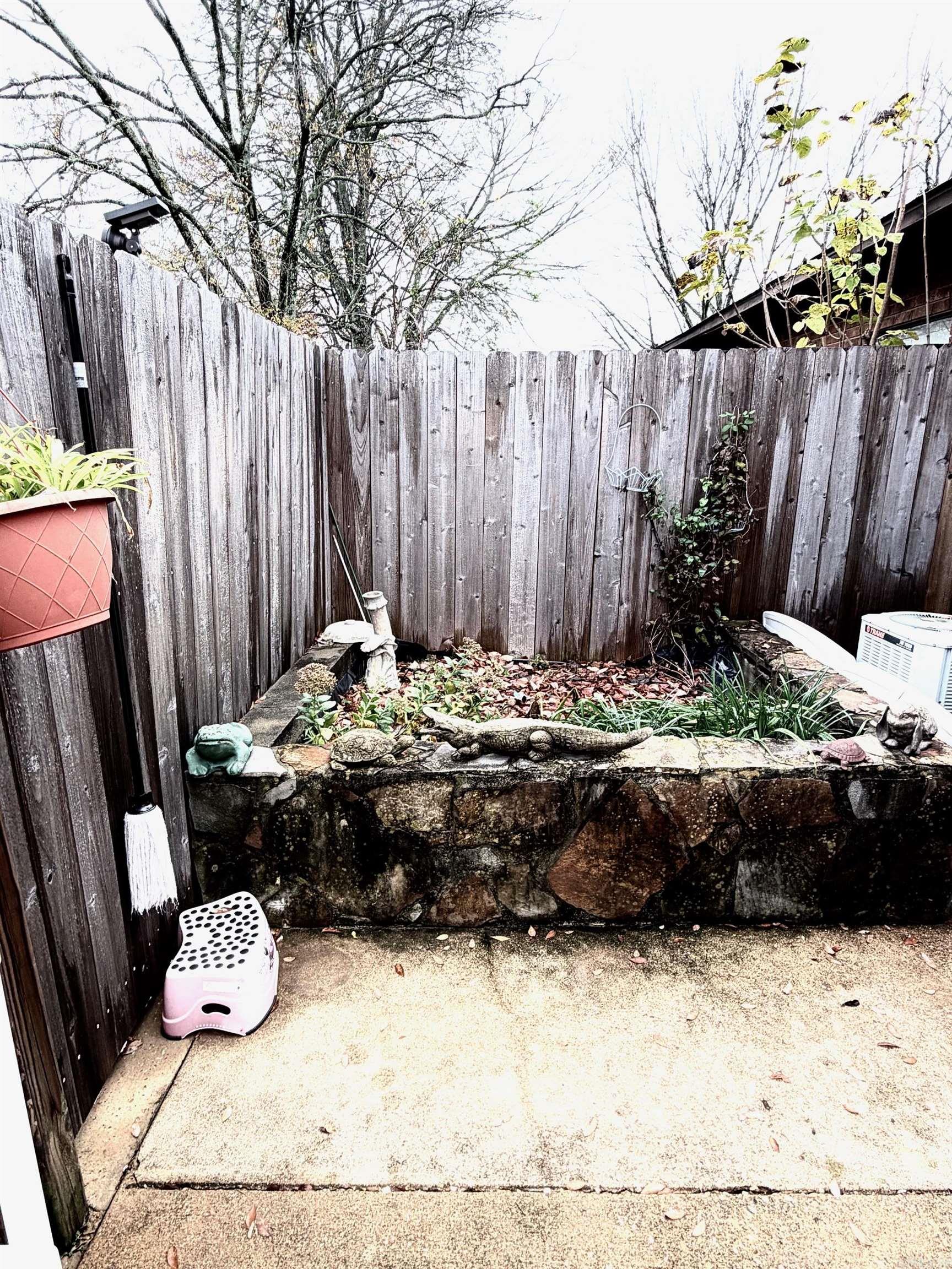 301 Hammond E-4  Hot Springs, AR