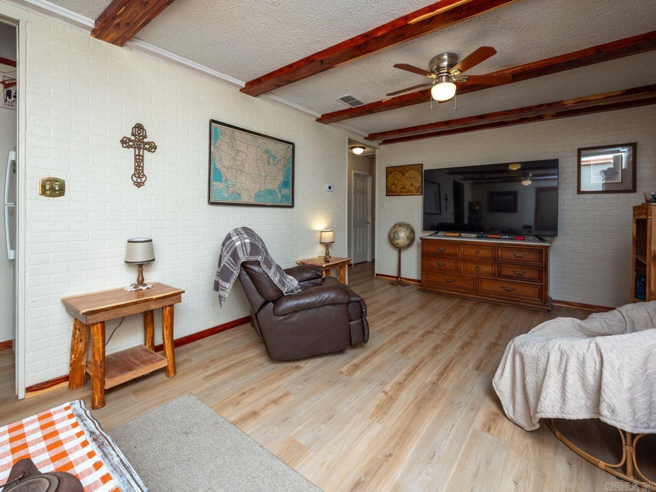 1001 Darter  Morrilton, AR