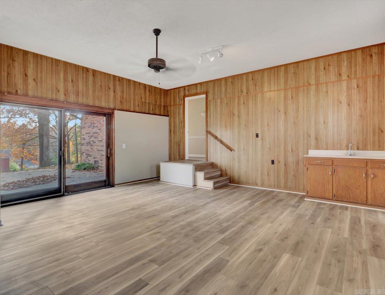 169 San Carlos  Hot Springs, AR