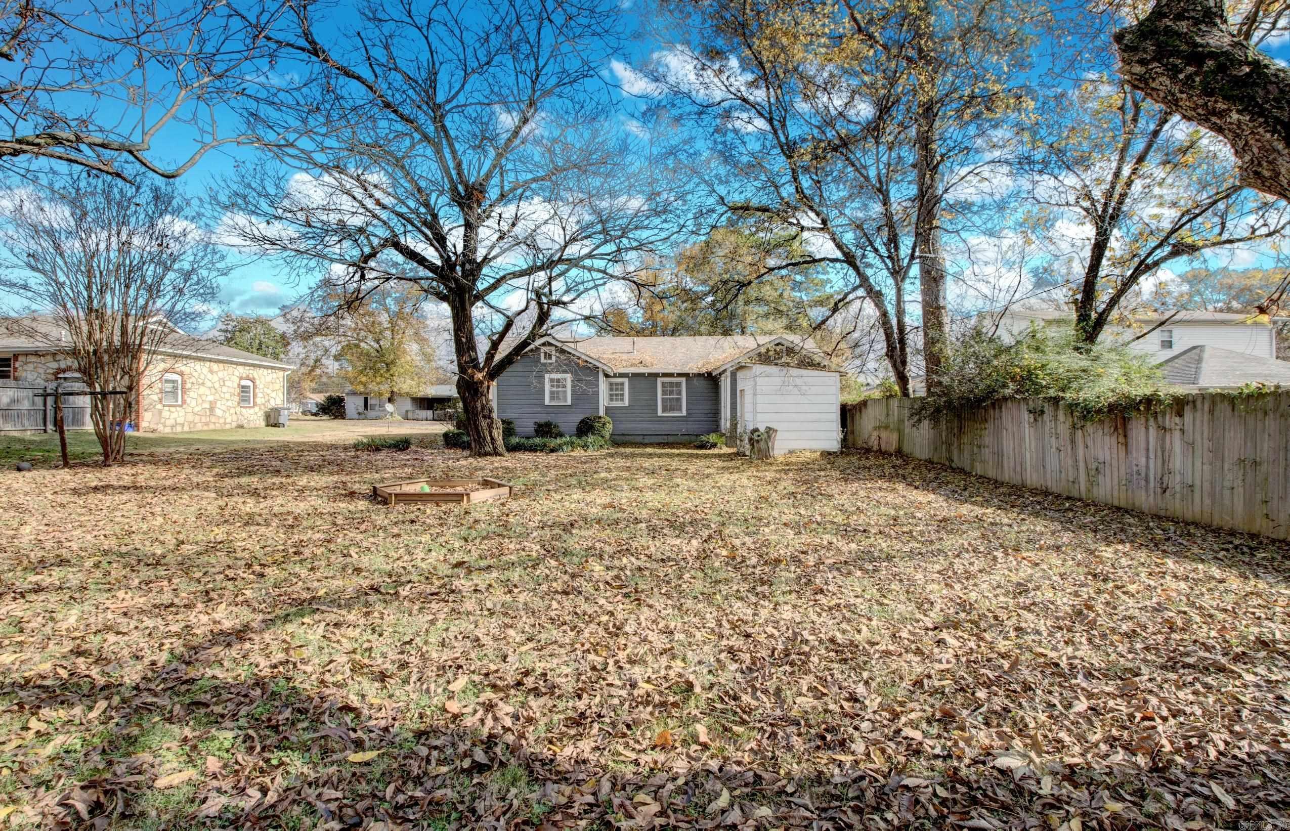 607 James  Searcy, AR