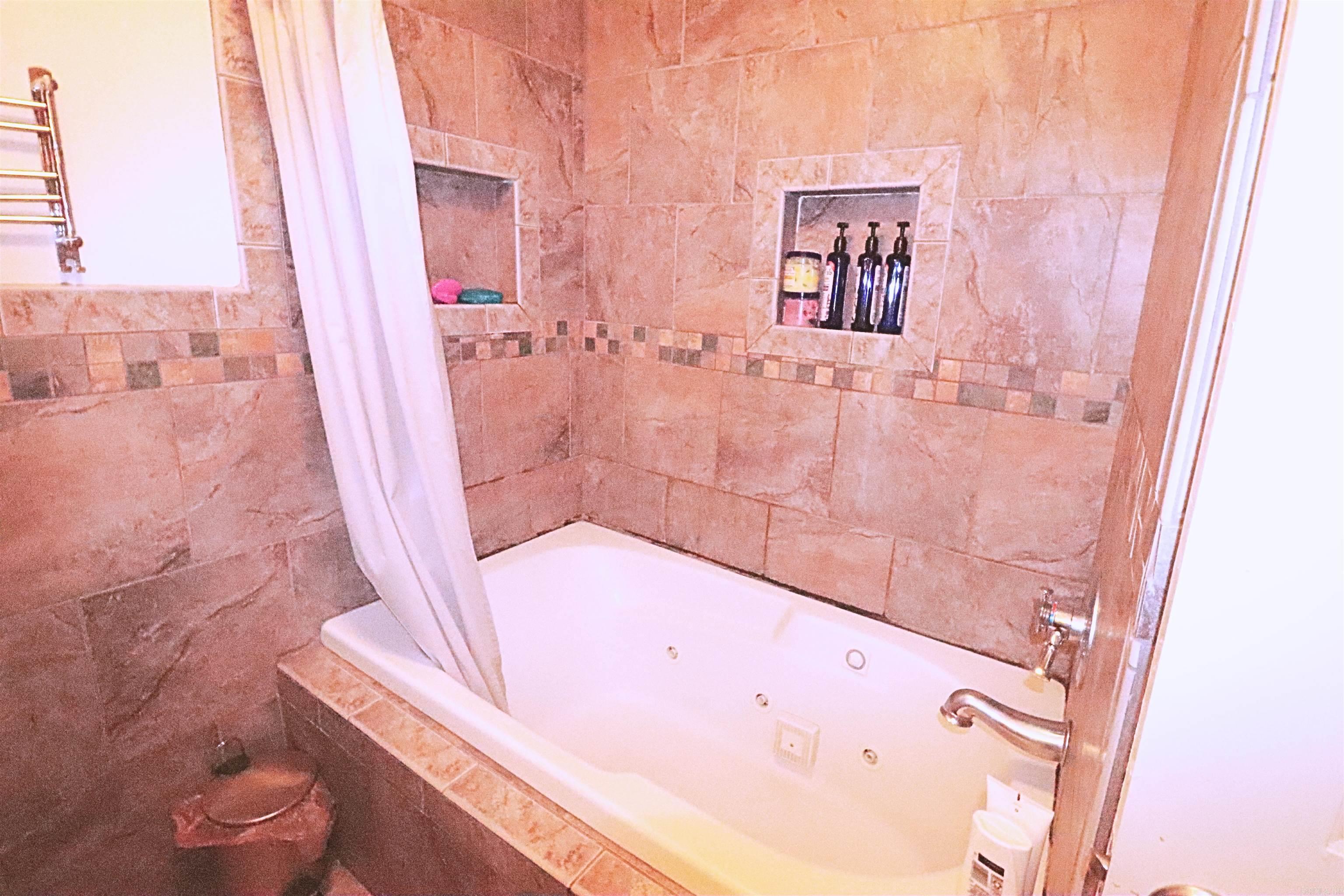 8719 Boulder Lane  Little Rock, AR