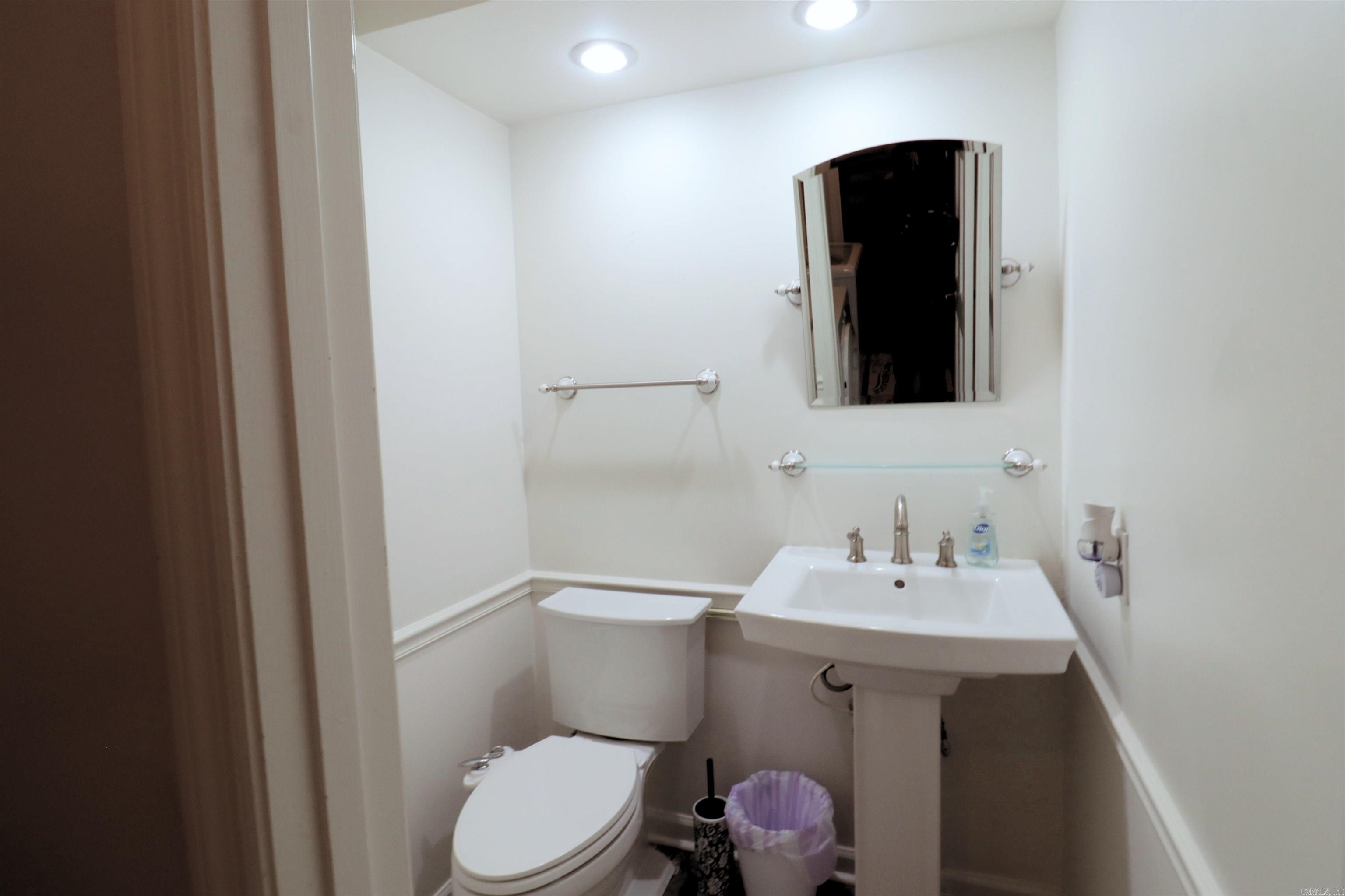 8719 Boulder Lane  Little Rock, AR