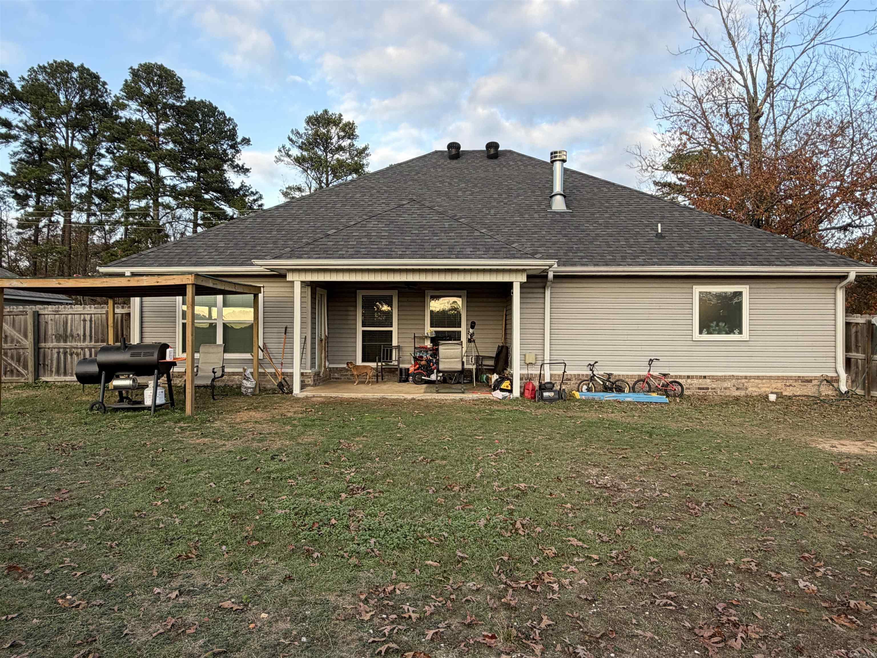 9417 Crossroads  Benton, AR