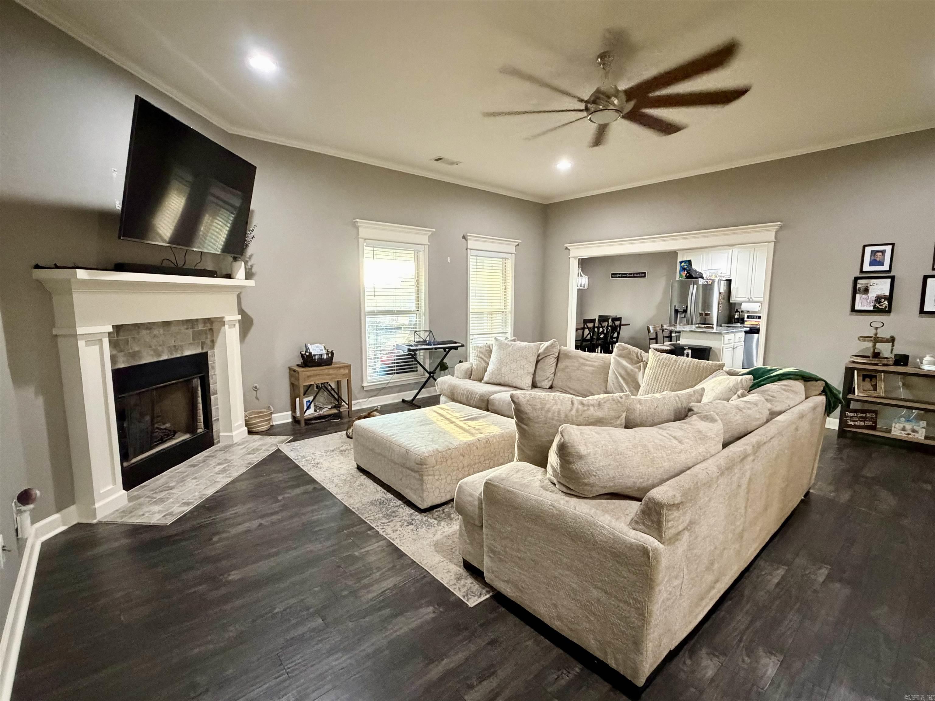 9417 Crossroads  Benton, AR