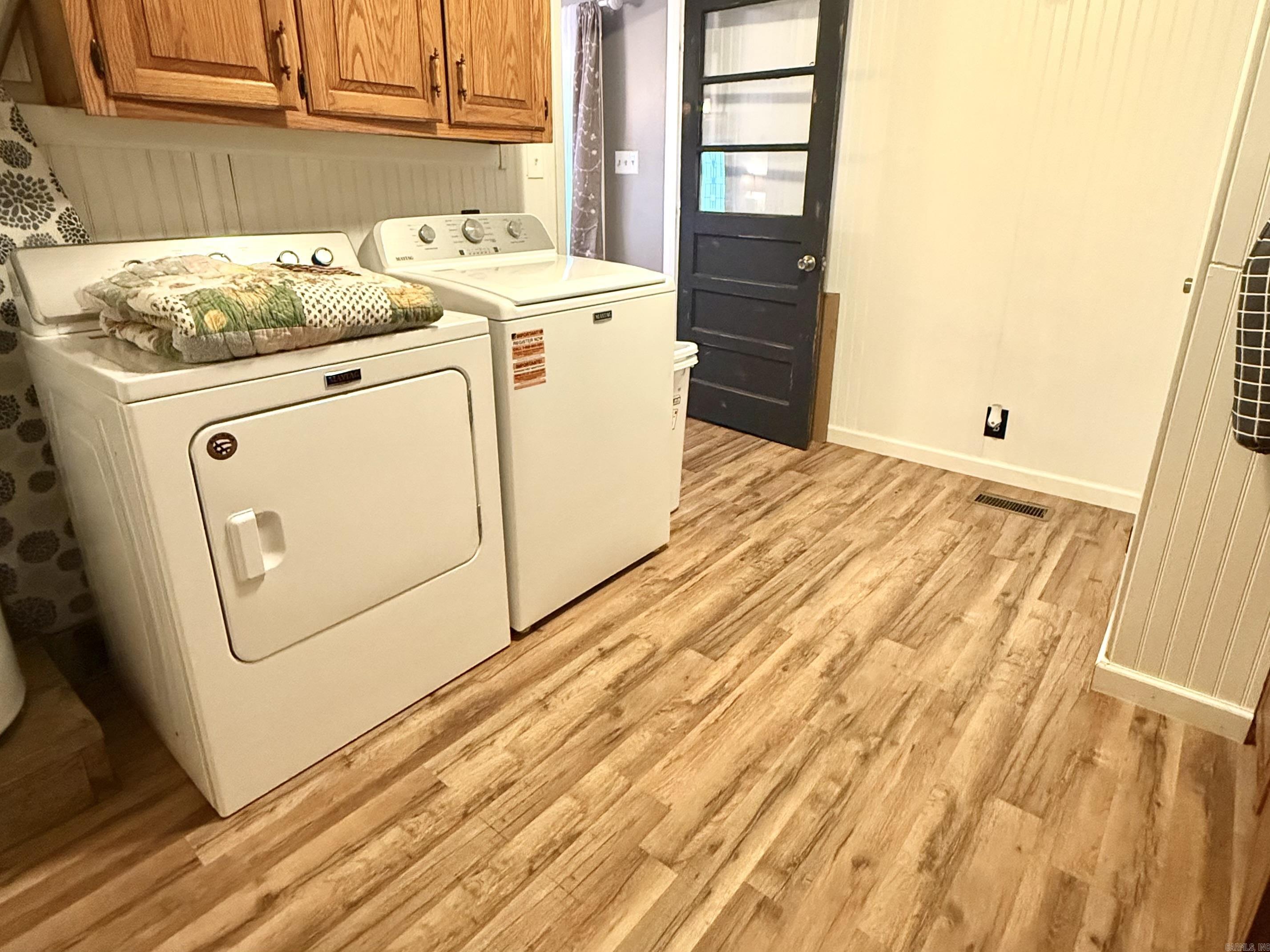 1165 Old Camp  Batesville, AR