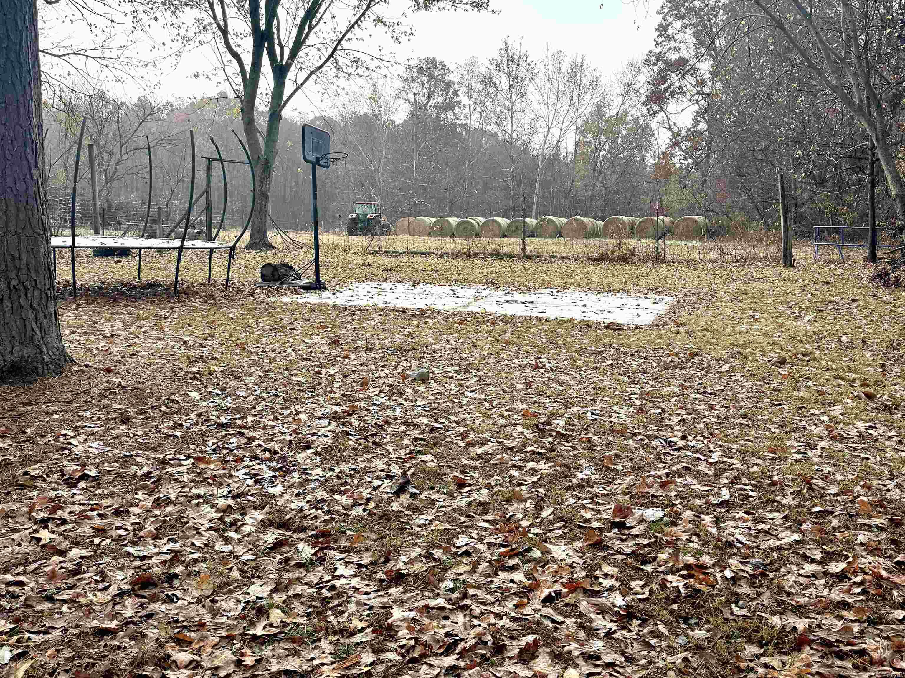 1165 Old Camp  Batesville, AR