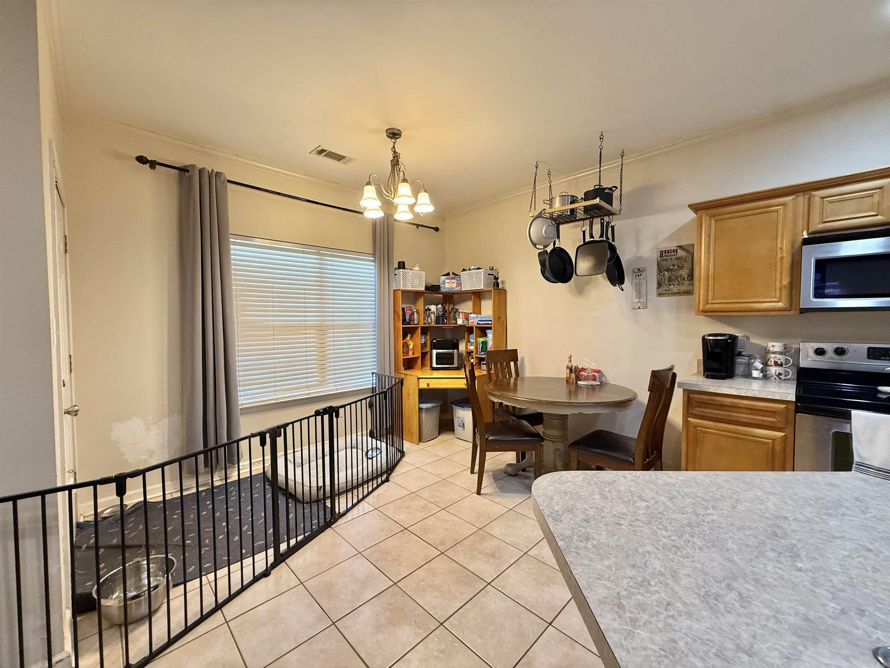 64 Horton HIlls  Sheridan, AR