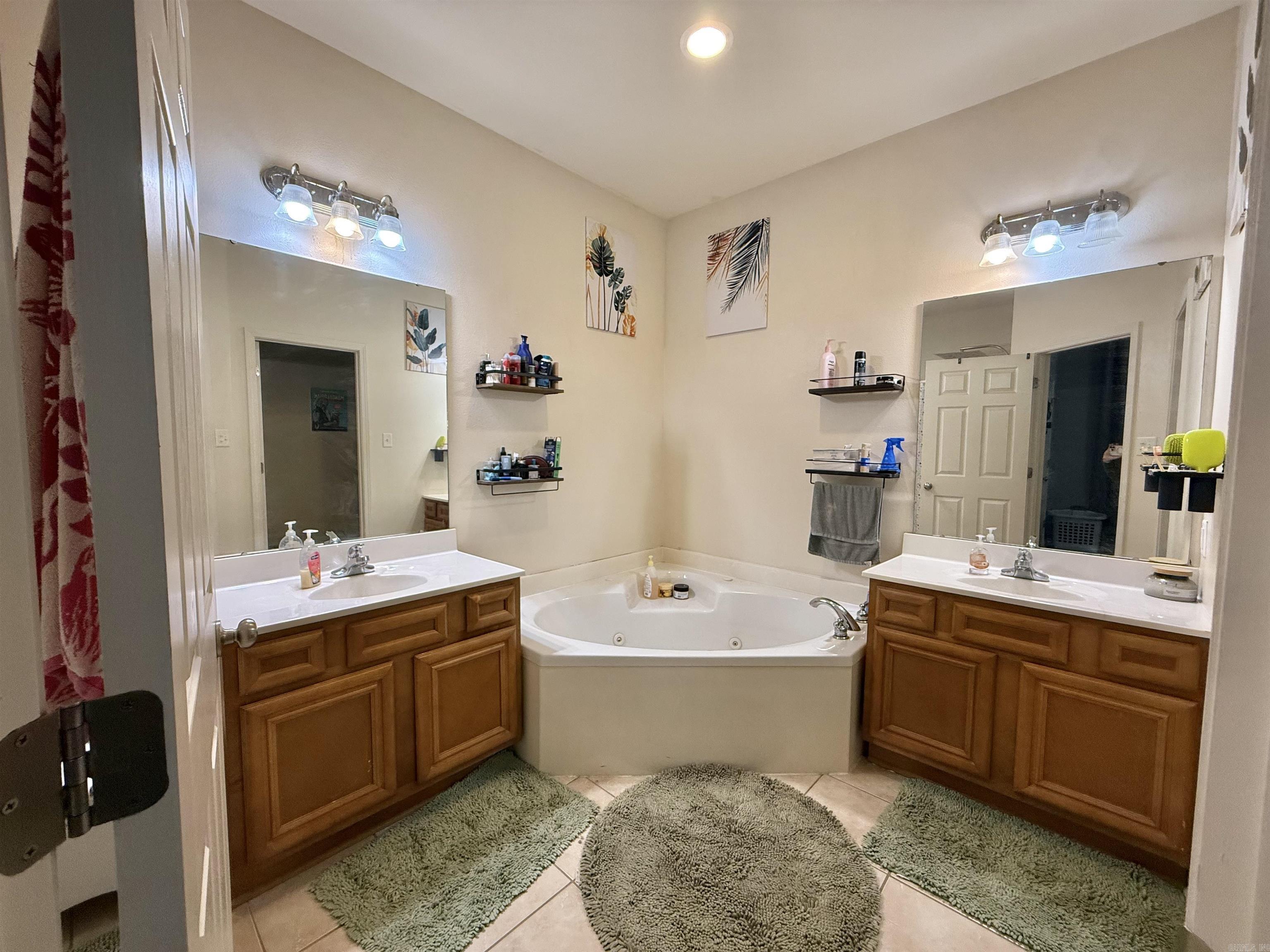 64 Horton HIlls  Sheridan, AR