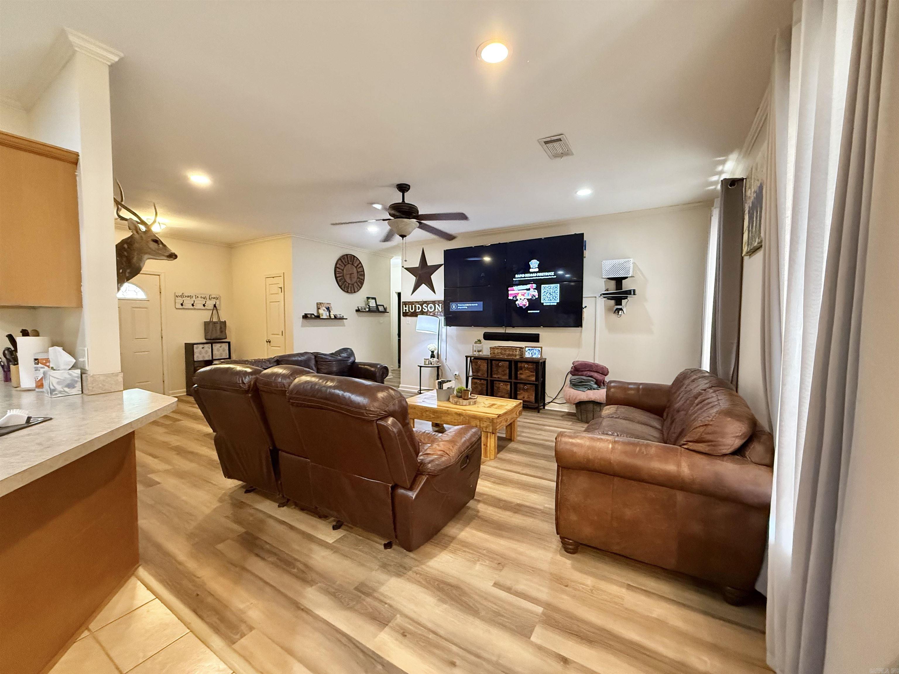 64 Horton HIlls  Sheridan, AR