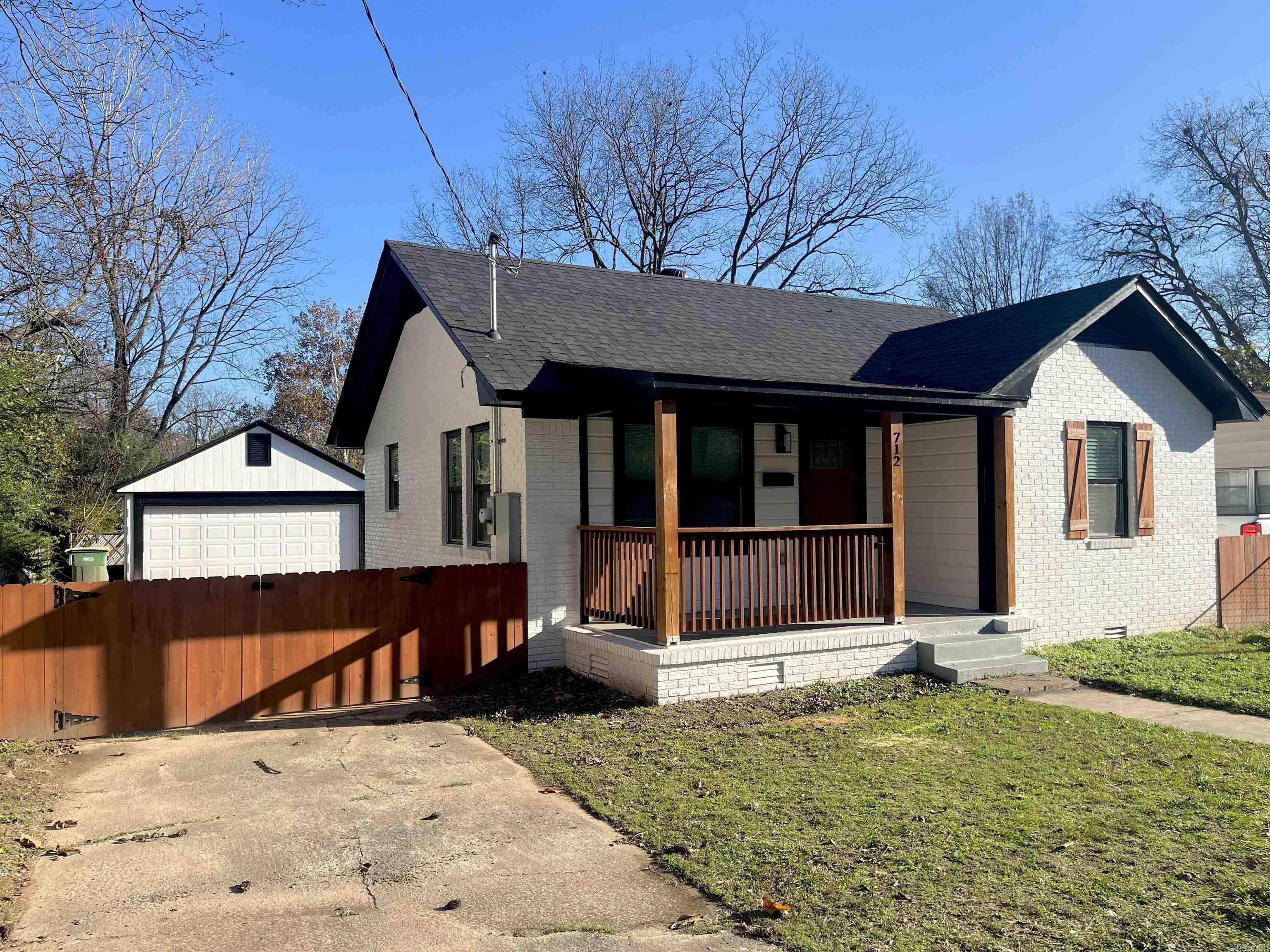 712 Blossom  North Little Rock, AR