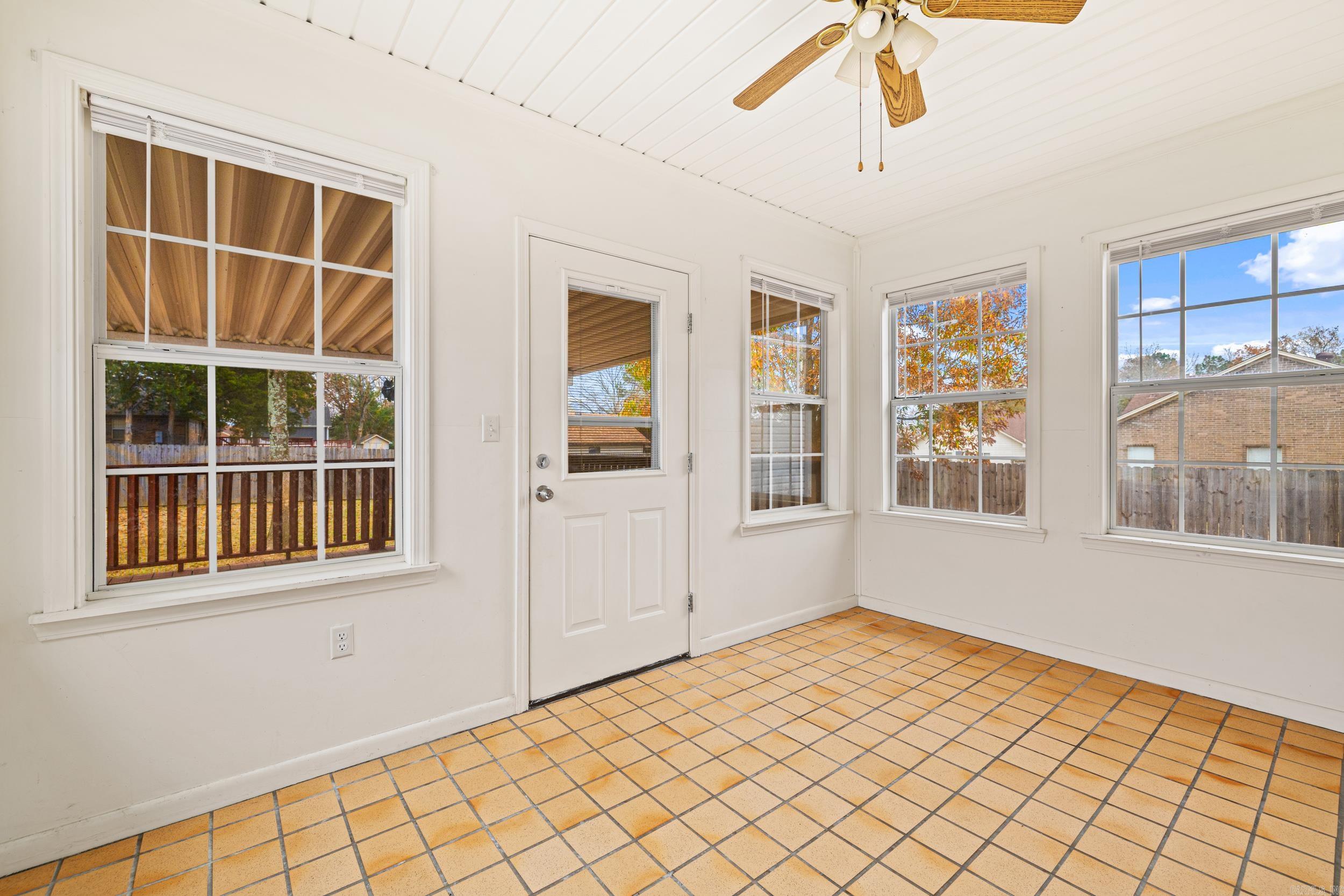 204 Oak View Drive  Cabot, AR