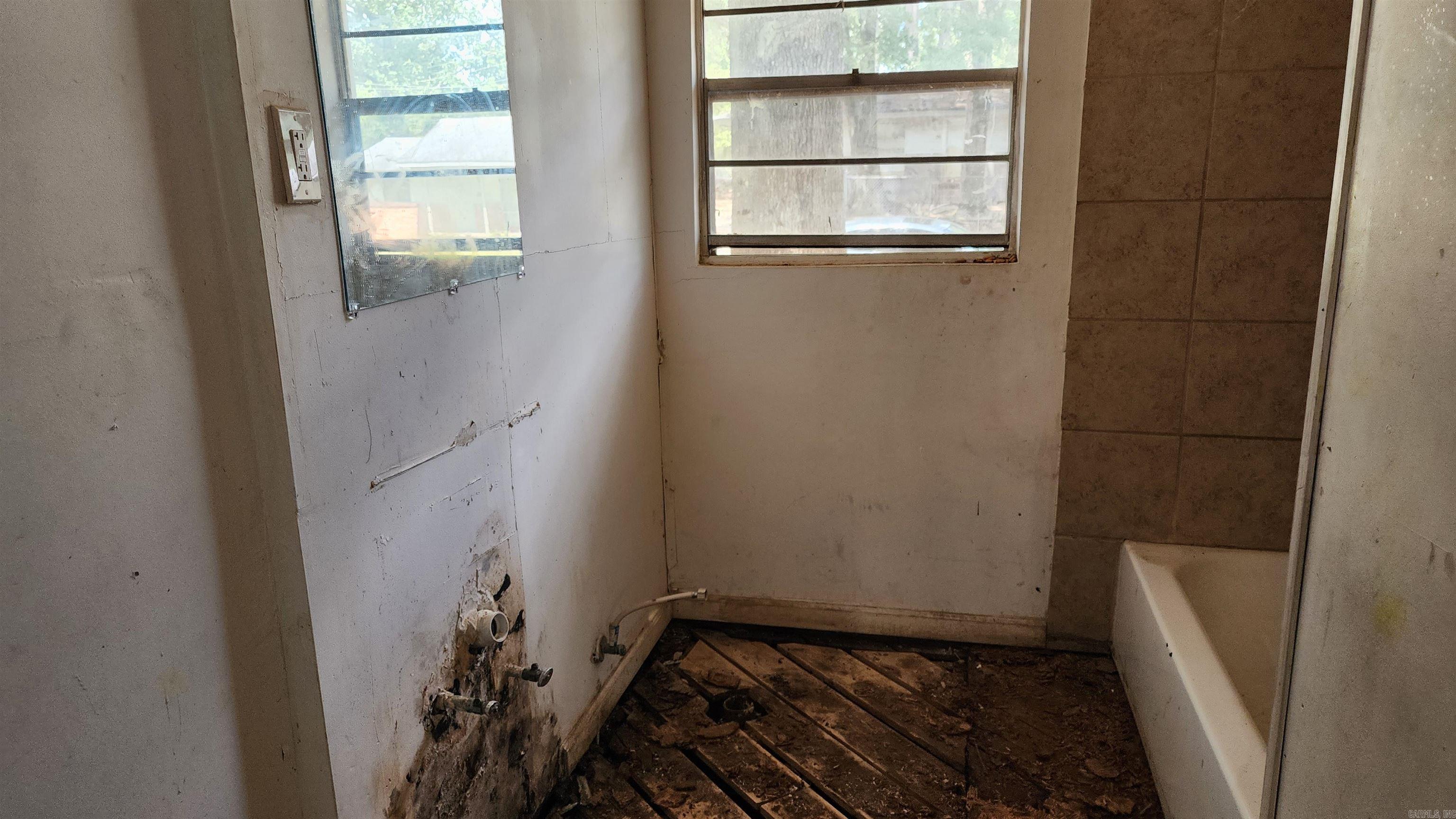 19 Harrow  Little Rock, AR