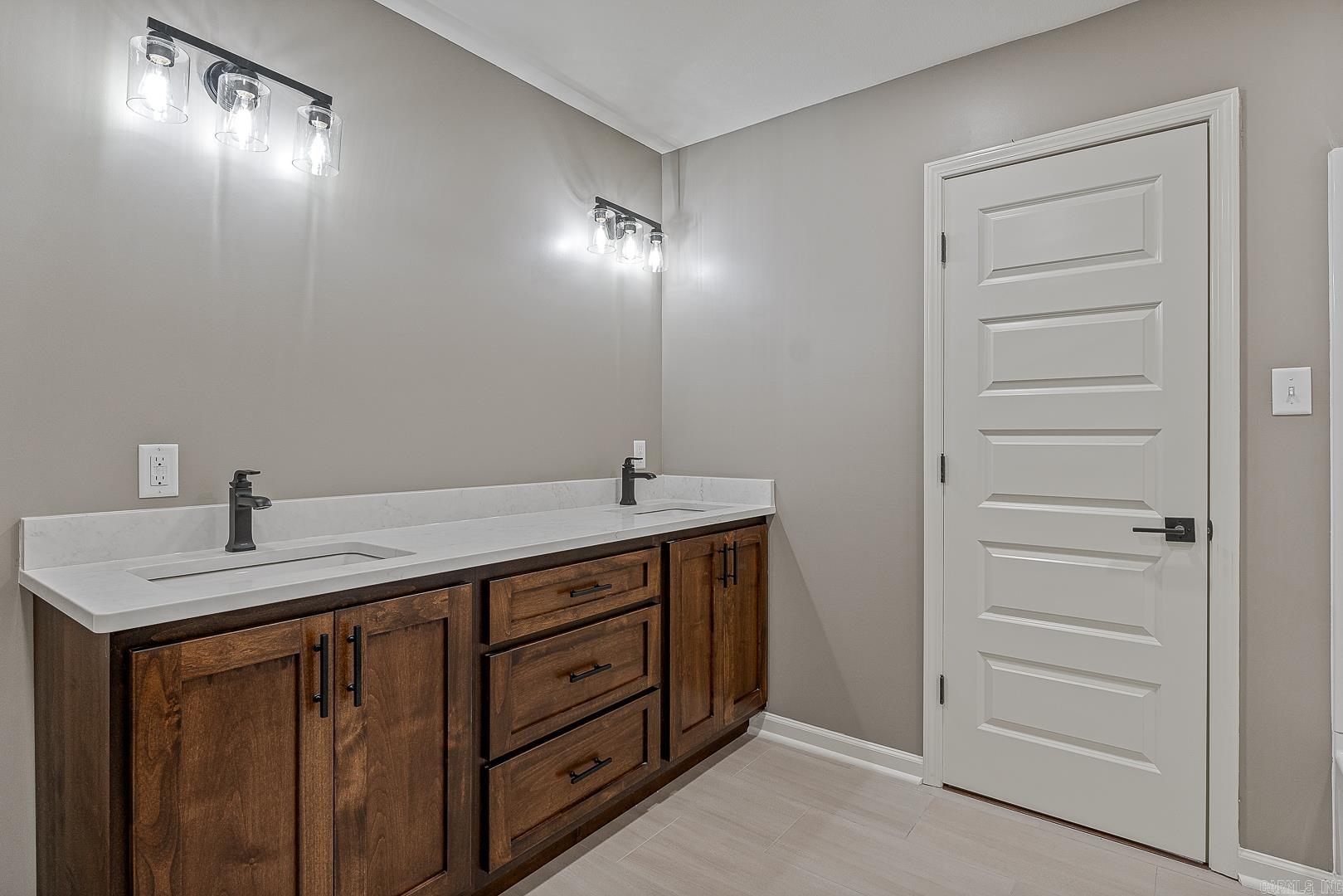 401 Brentwood  Jonesboro, AR