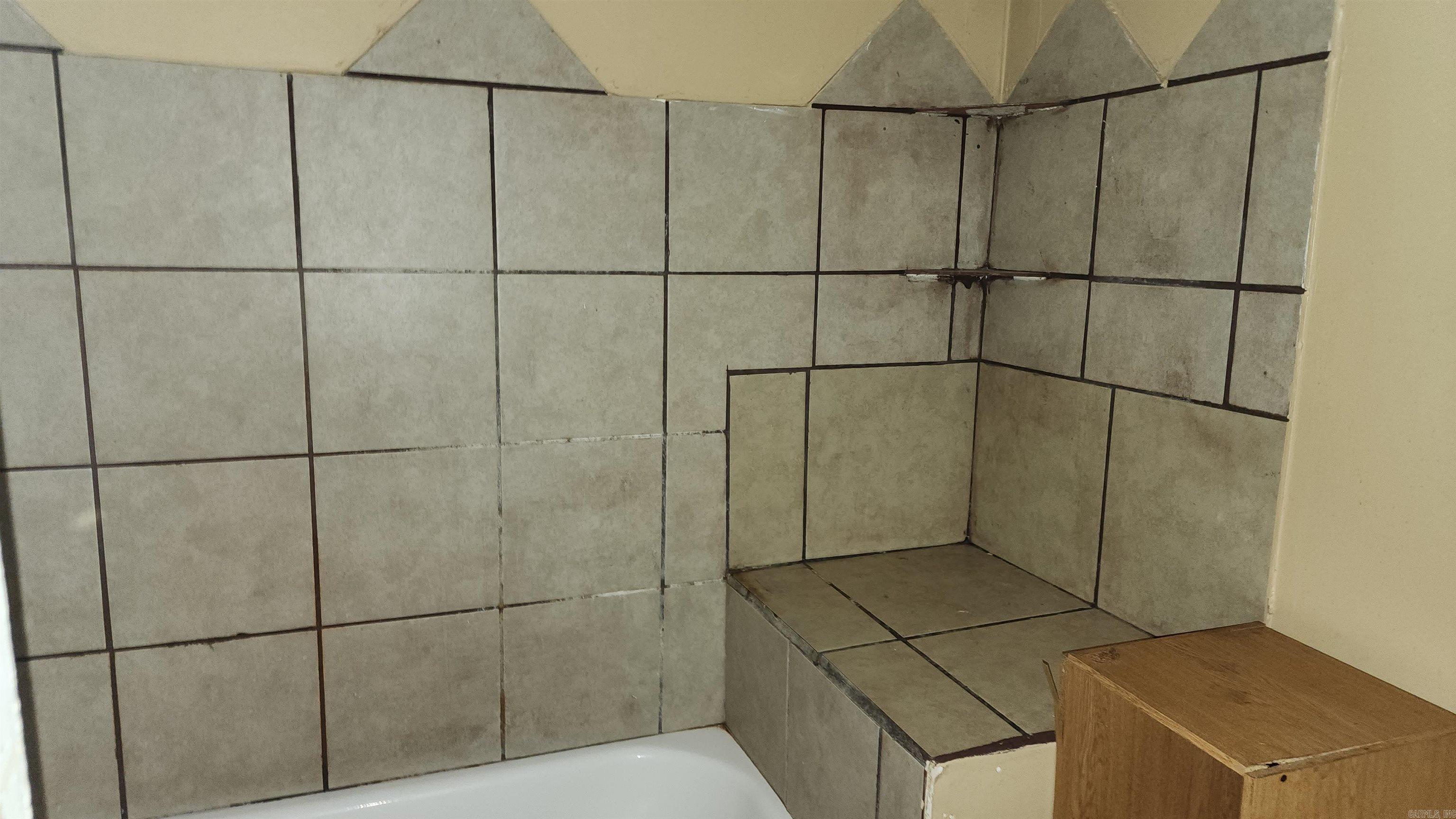 2000 S Valentine  Little Rock, AR