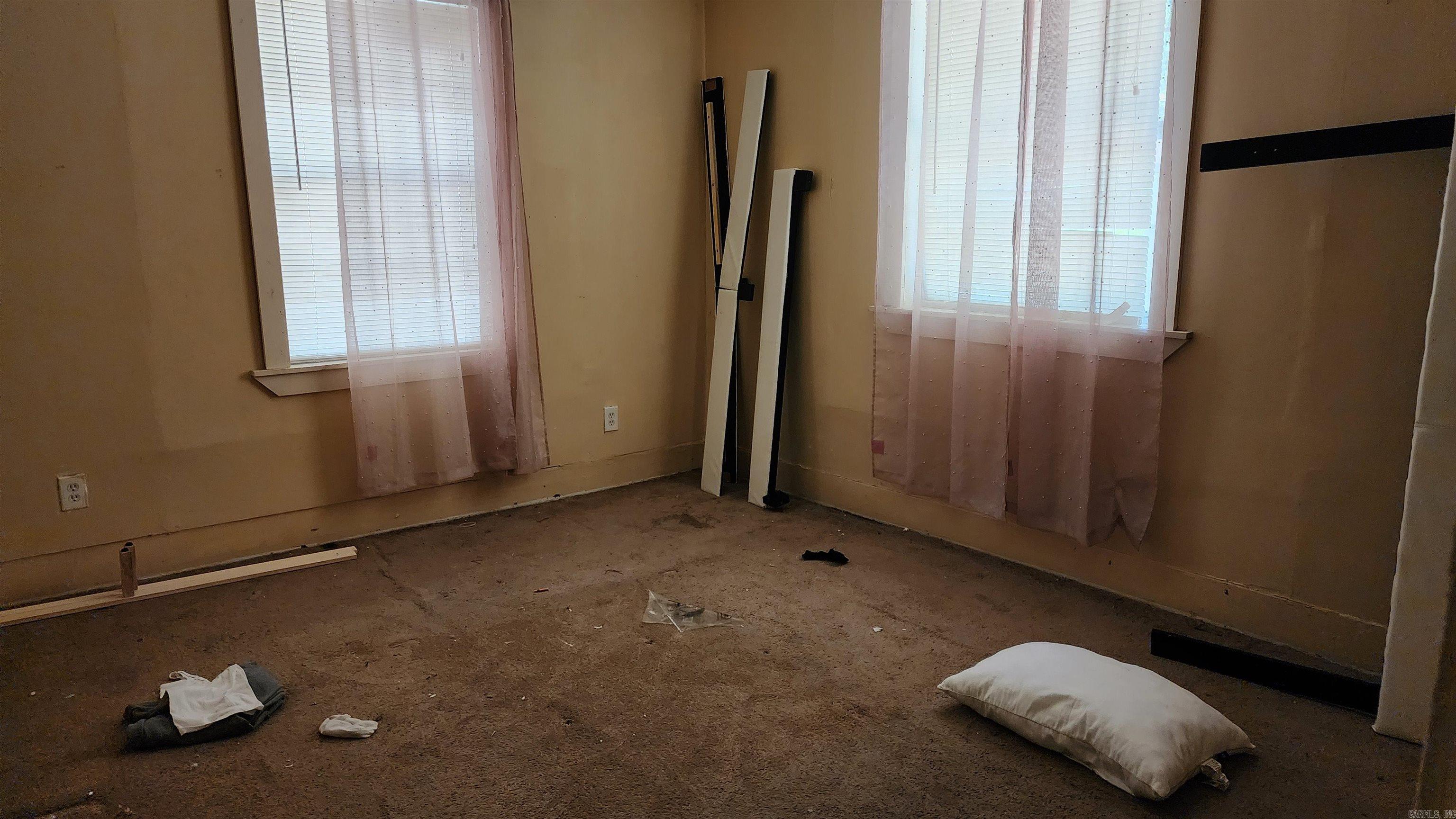 2000 S Valentine  Little Rock, AR