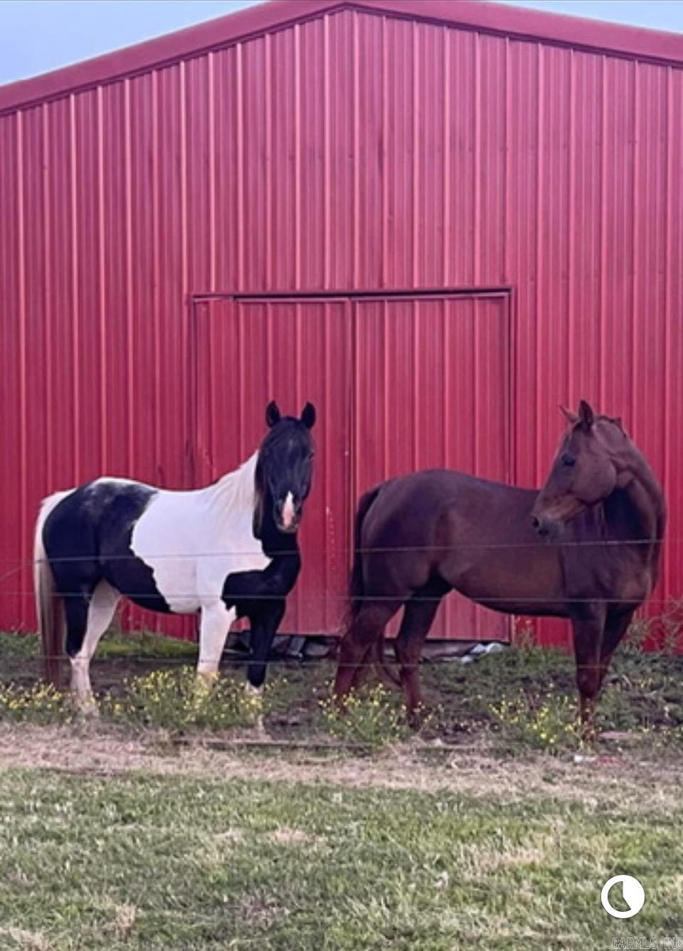 77 Artie Robinson Road  Gillett, AR