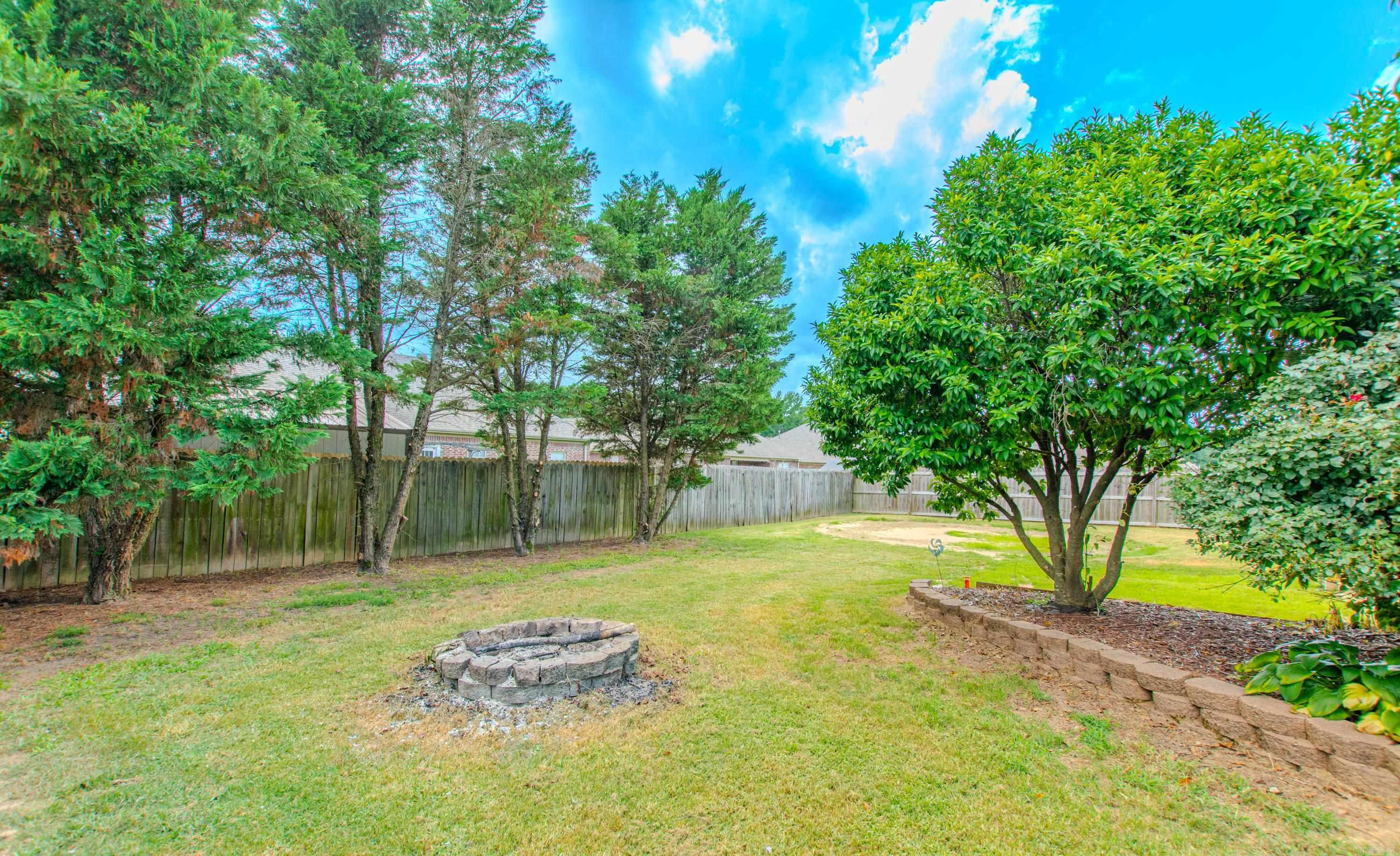 13 Blueberry Ln  Cabot, AR