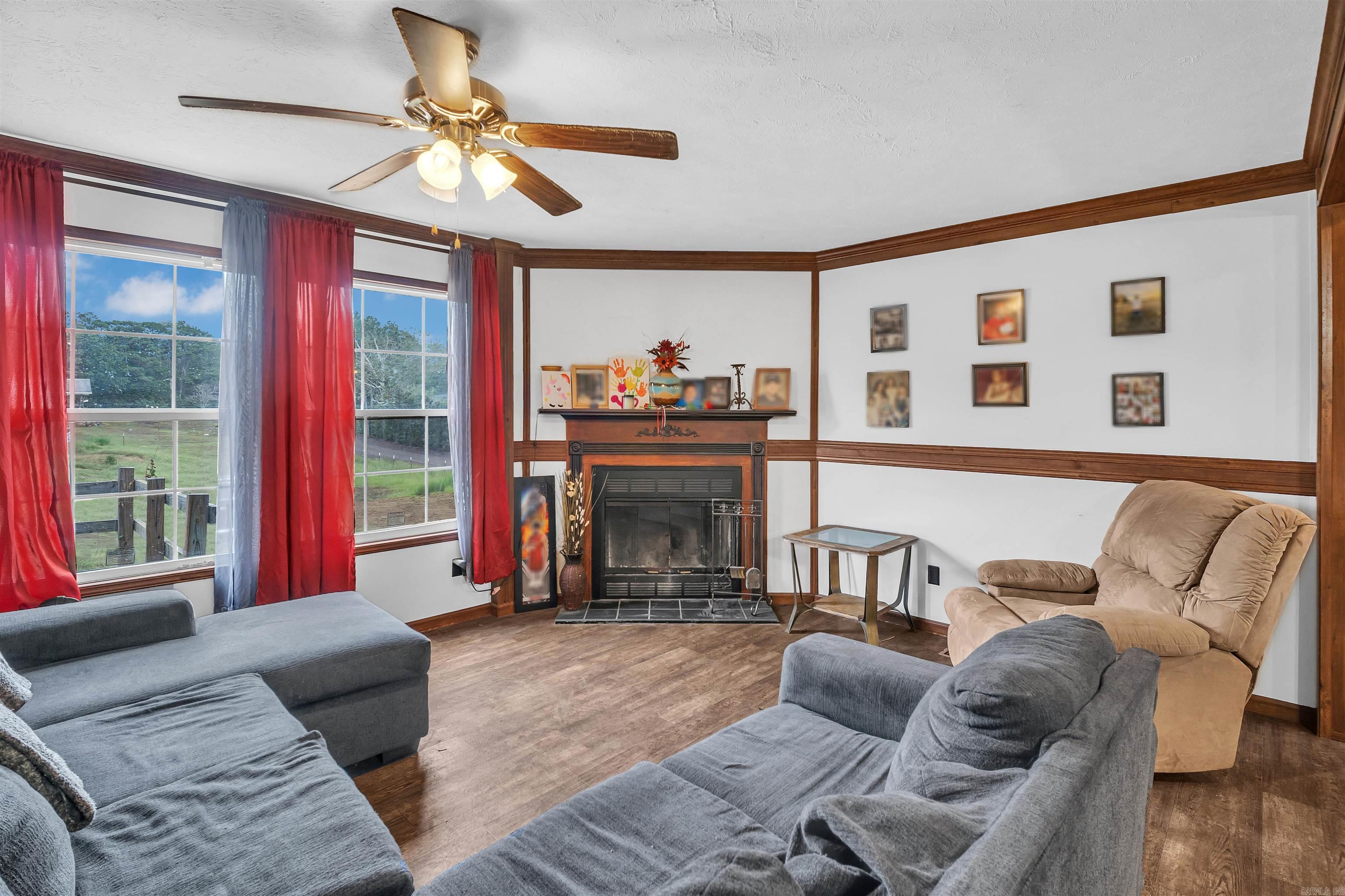 82 Lick Mountain  Center Ridge, AR