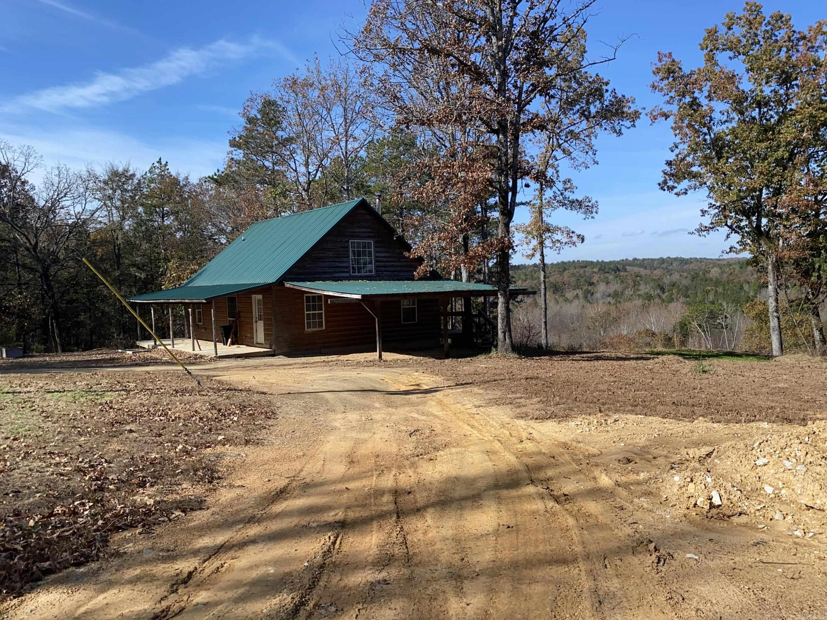 375 Batesville Mountain  Damascus, AR