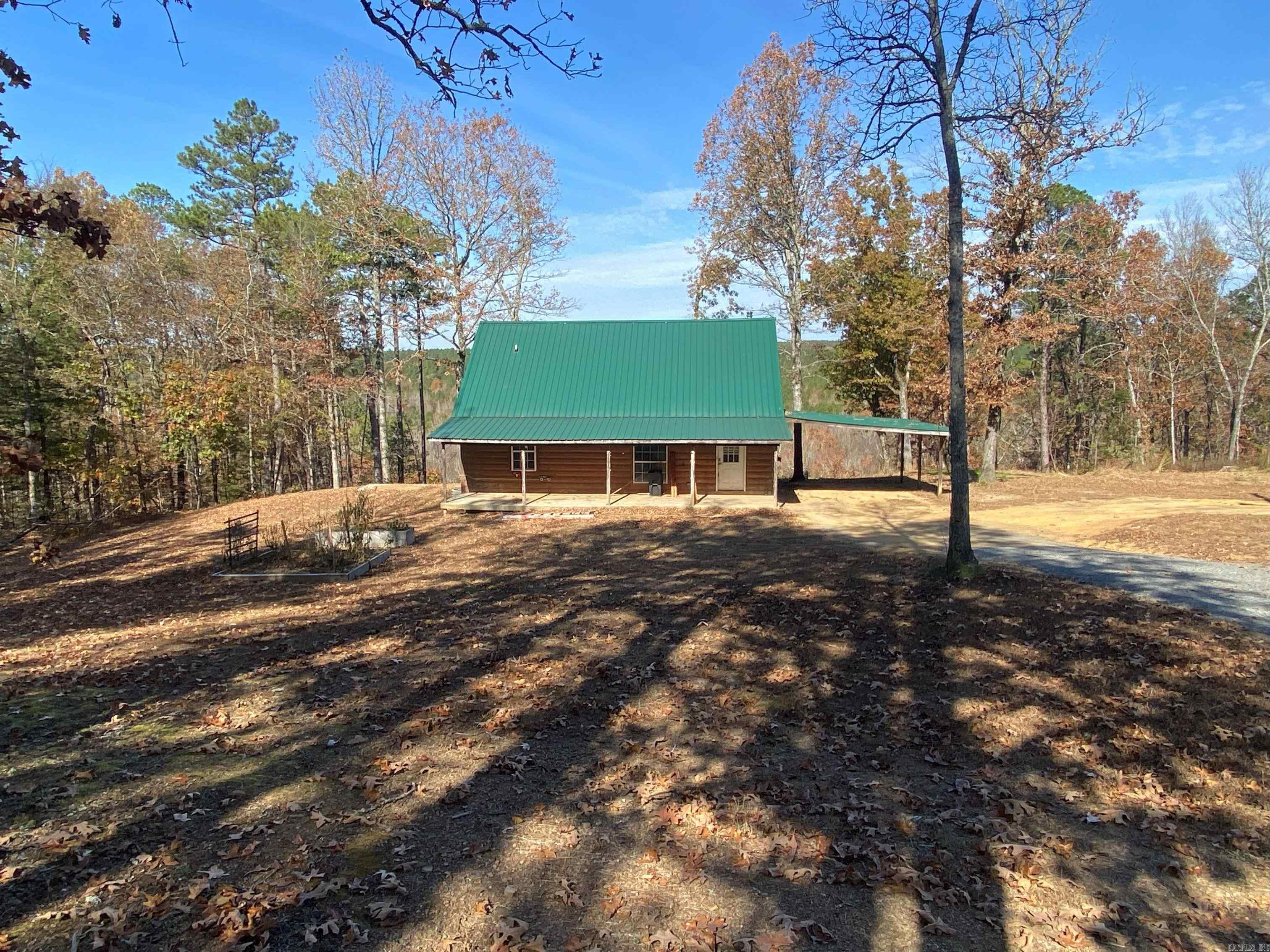 375 Batesville Mountain  Damascus, AR