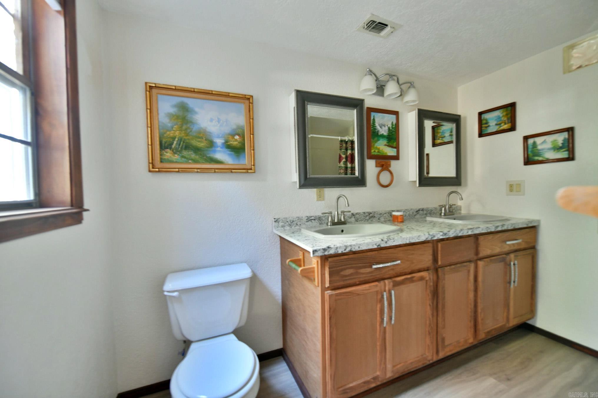 200 Ridge Street  Mena, AR