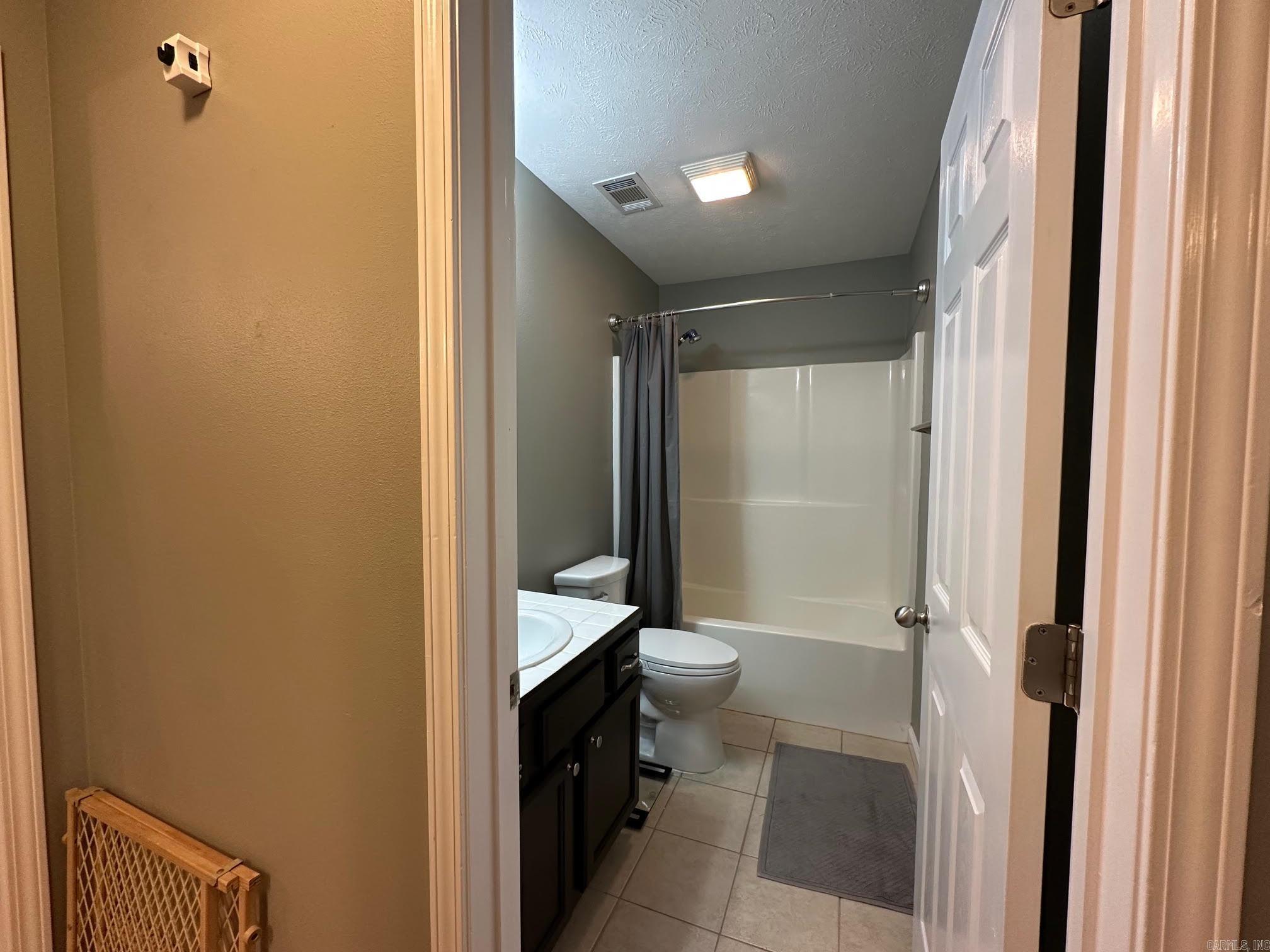 3420 Bentonville  Conway, AR