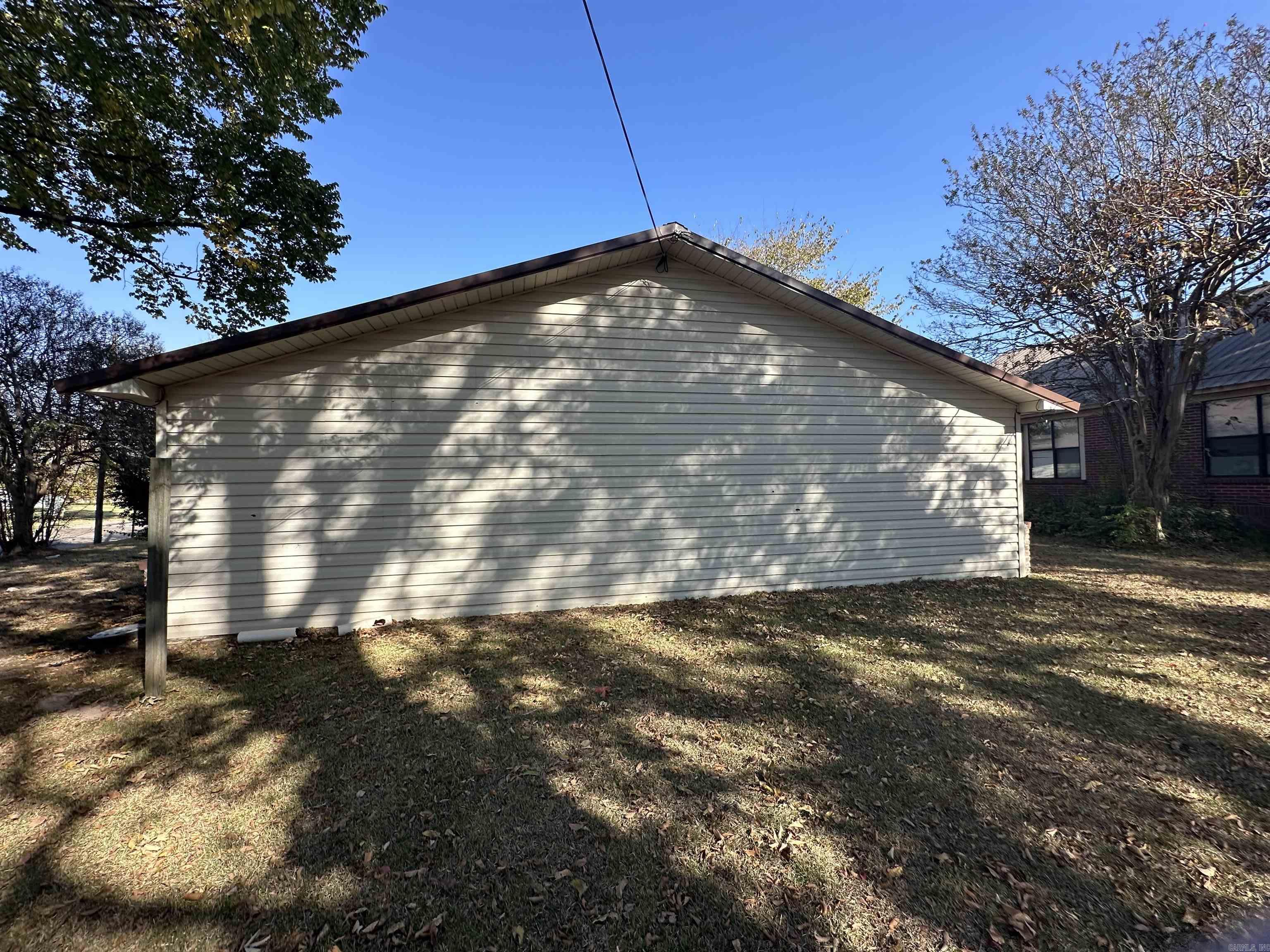 201 S 2nd  McGehee, AR