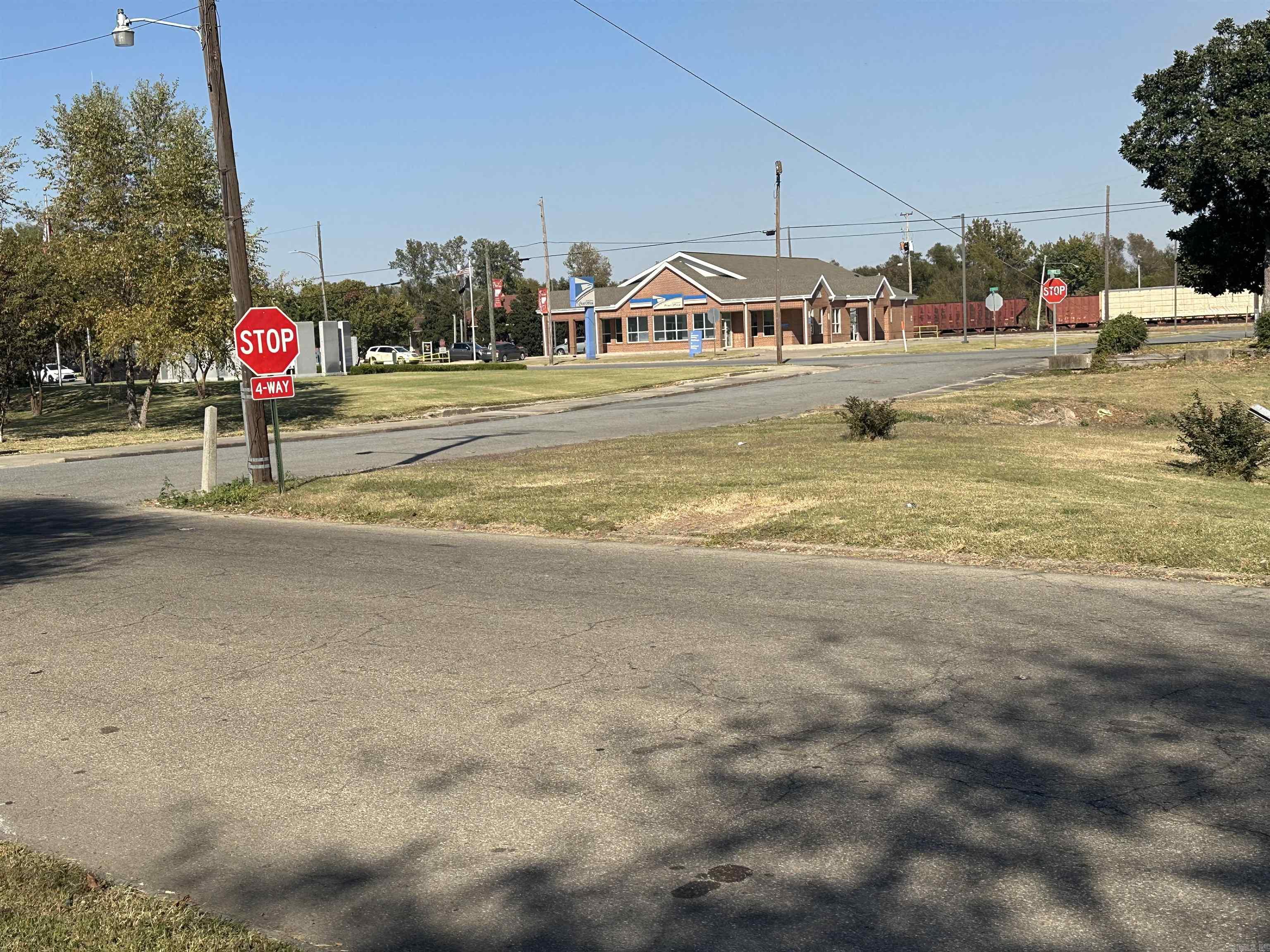 201 S 2nd  McGehee, AR