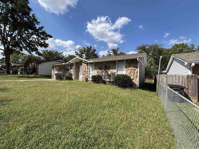 104  Lonsdale  Jacksonville, AR